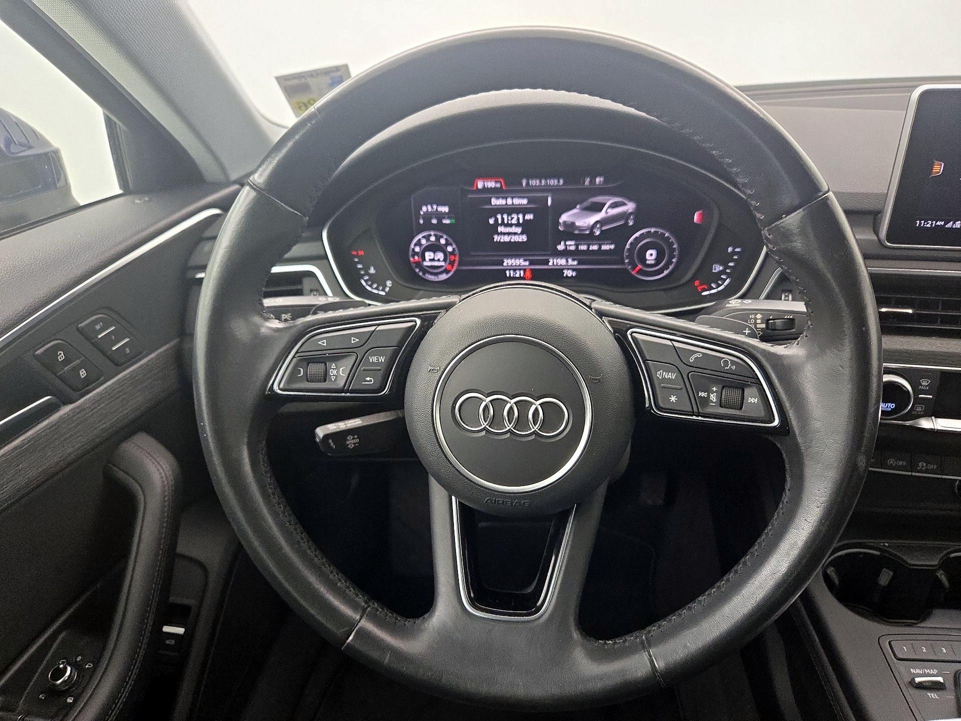 Thumbnail: 2019 Audi A4 - 10