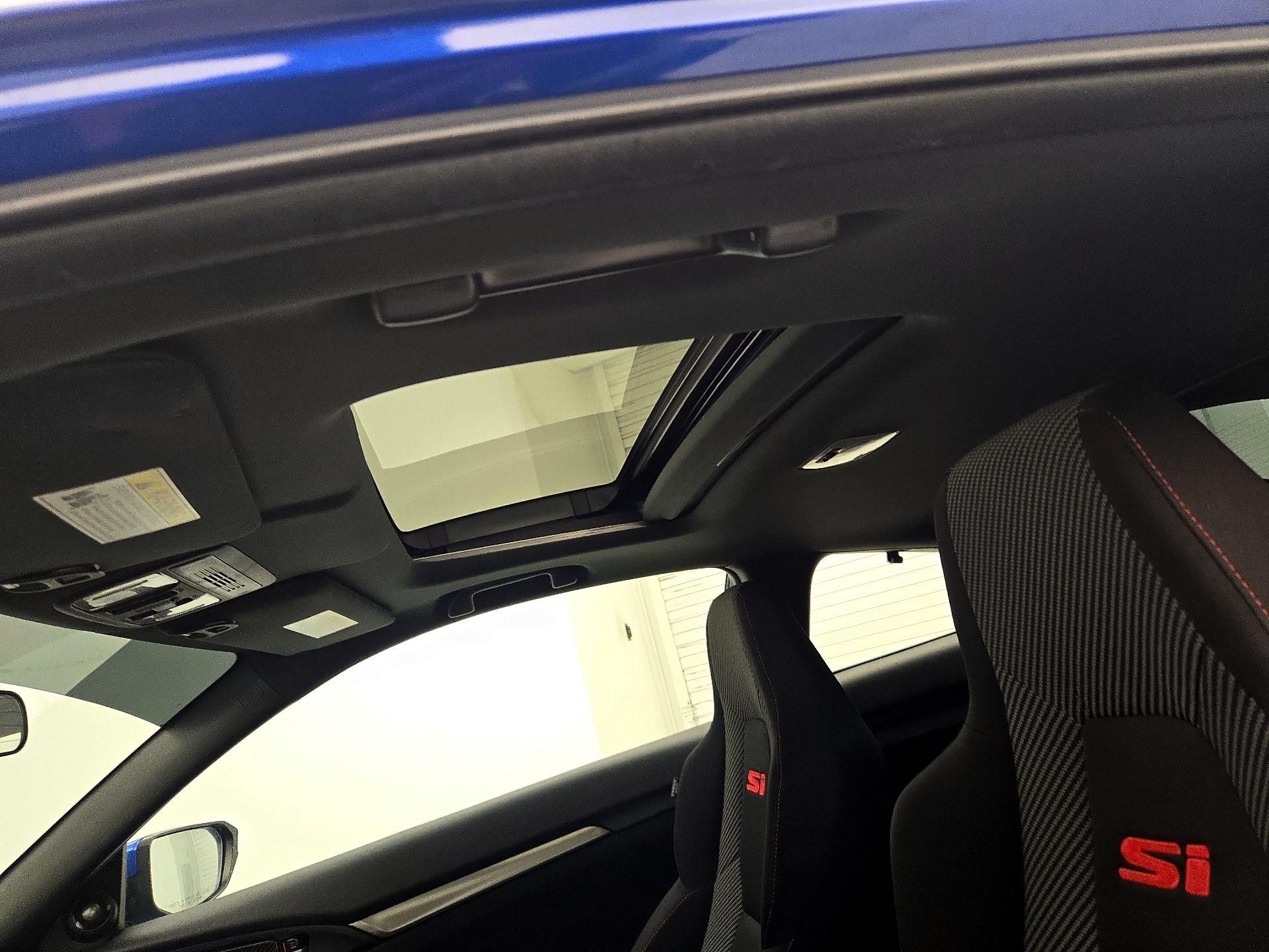 Thumbnail: 2019 Honda Civic - 19