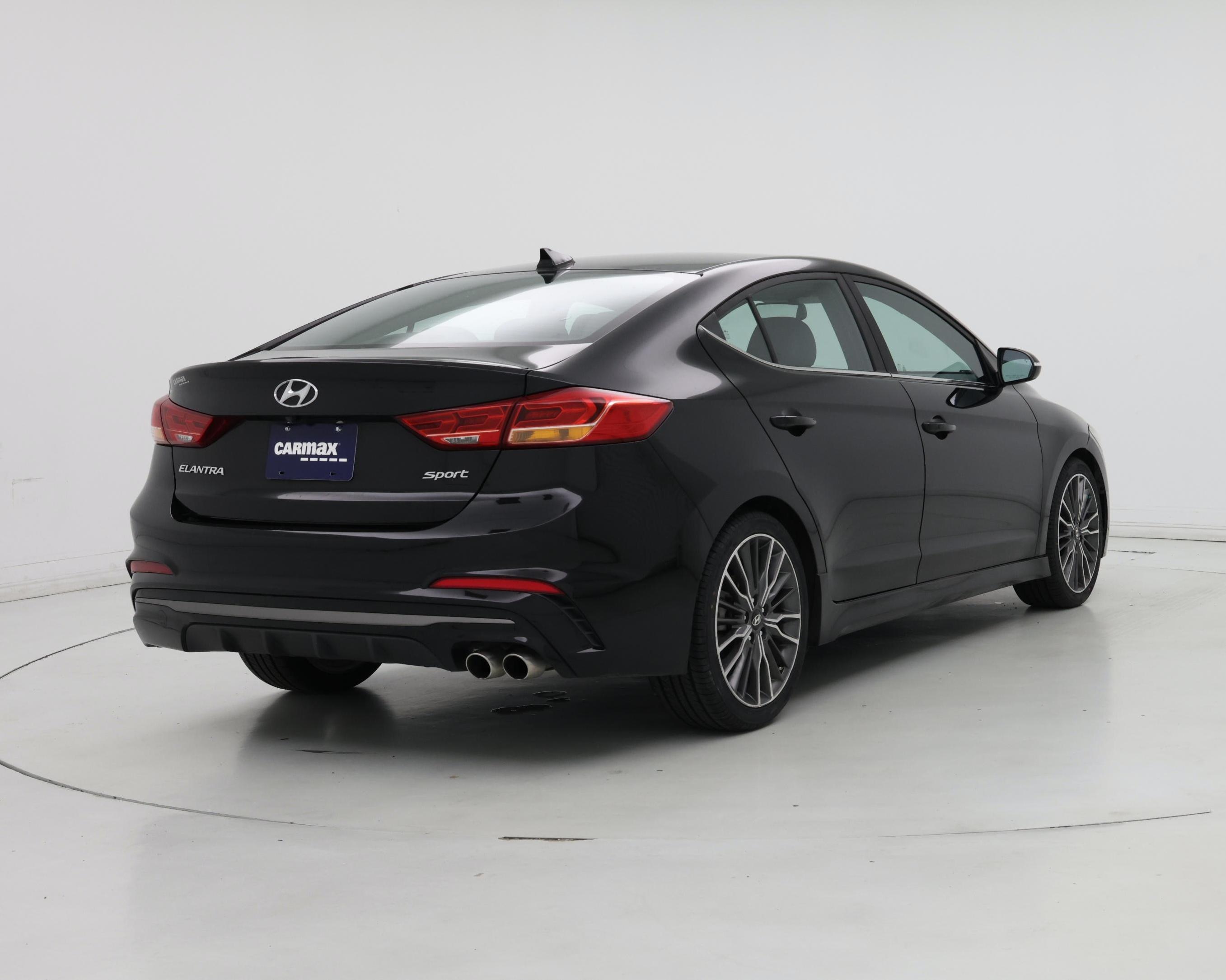 Thumbnail: 2018 Hyundai Elantra - 8