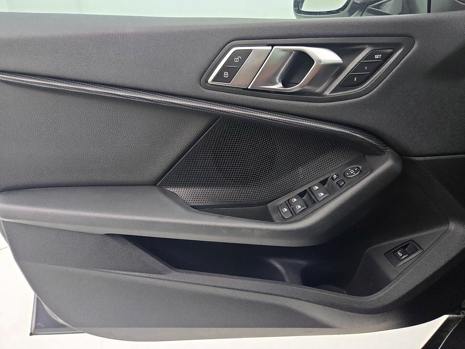 Thumbnail: 2021 BMW 2 Series - 12