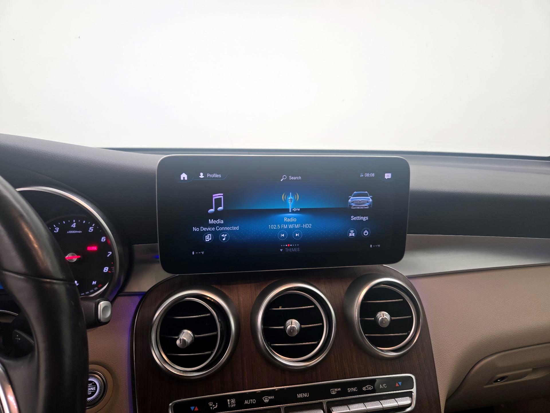 Thumbnail: 2020 Mercedes-Benz GLC - 16