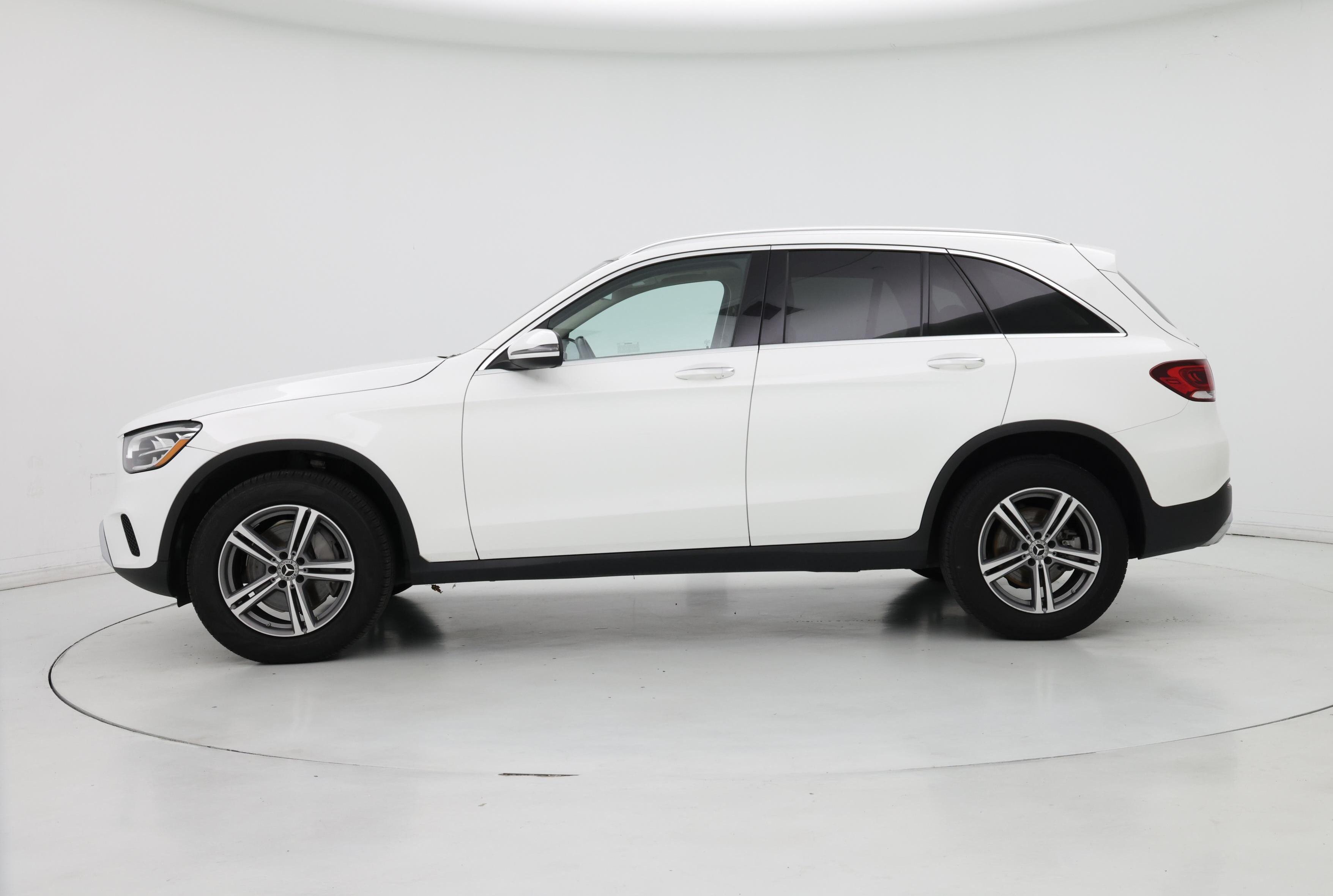 Thumbnail: 2020 Mercedes-Benz GLC - 3