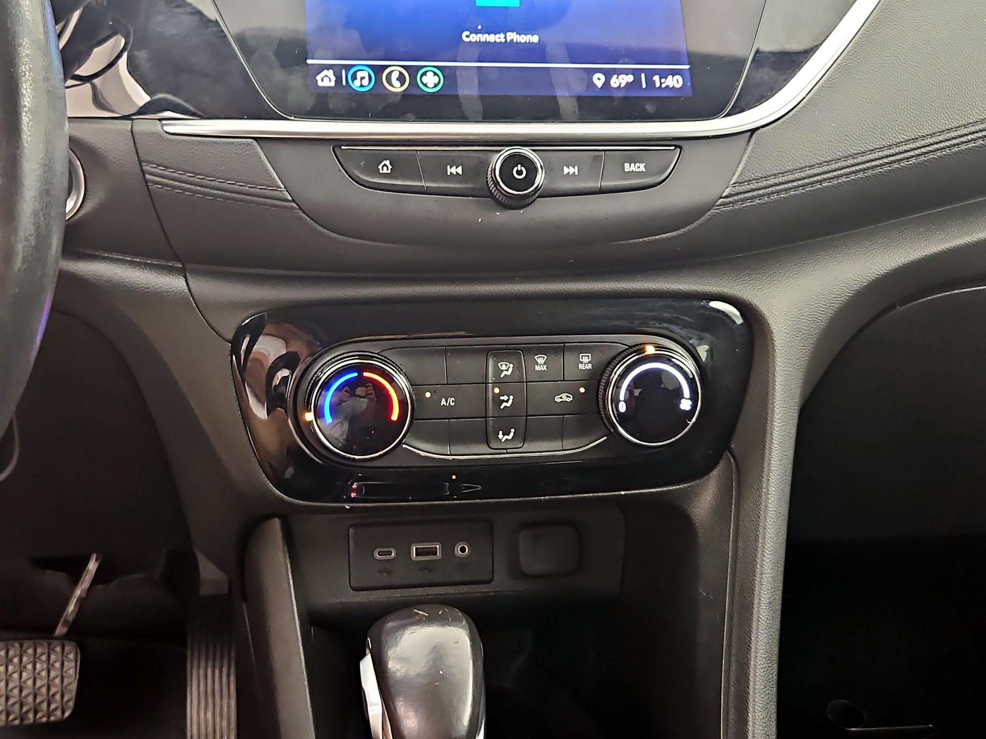 Thumbnail: 2020 Buick Encore GX - 16
