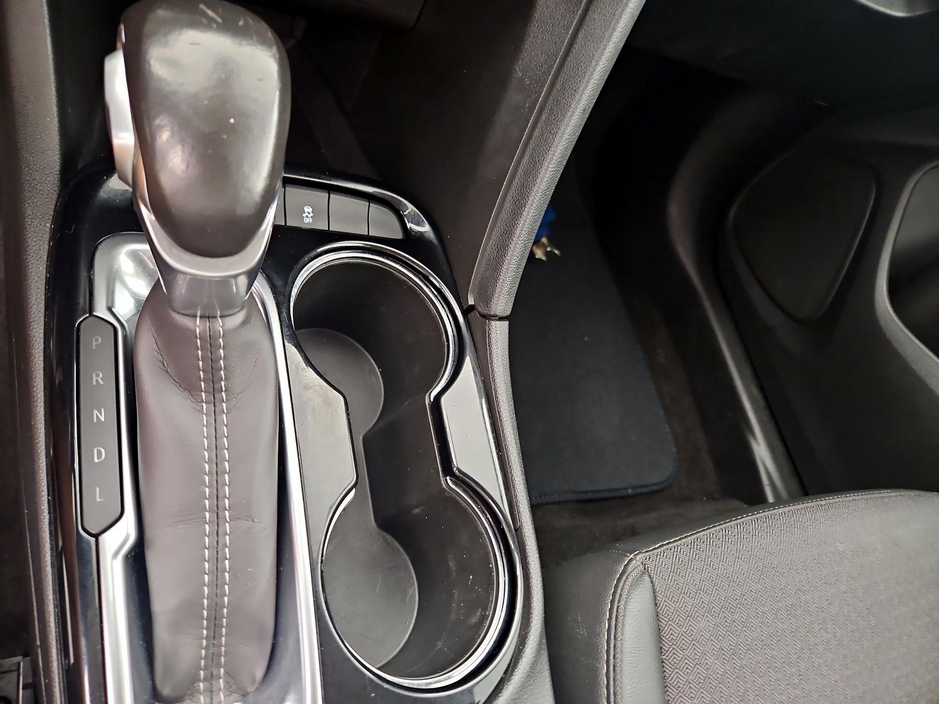 Thumbnail: 2020 Buick Encore GX - 17