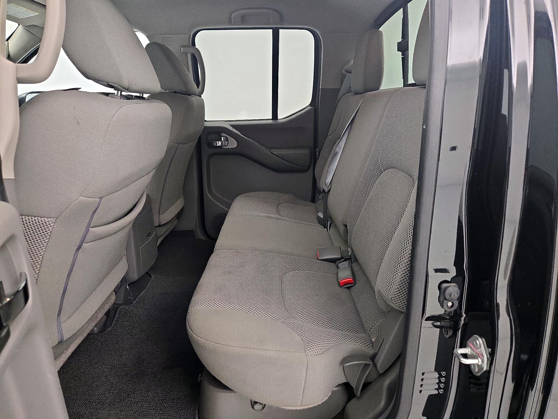 Thumbnail: 2021 Nissan Frontier - 19