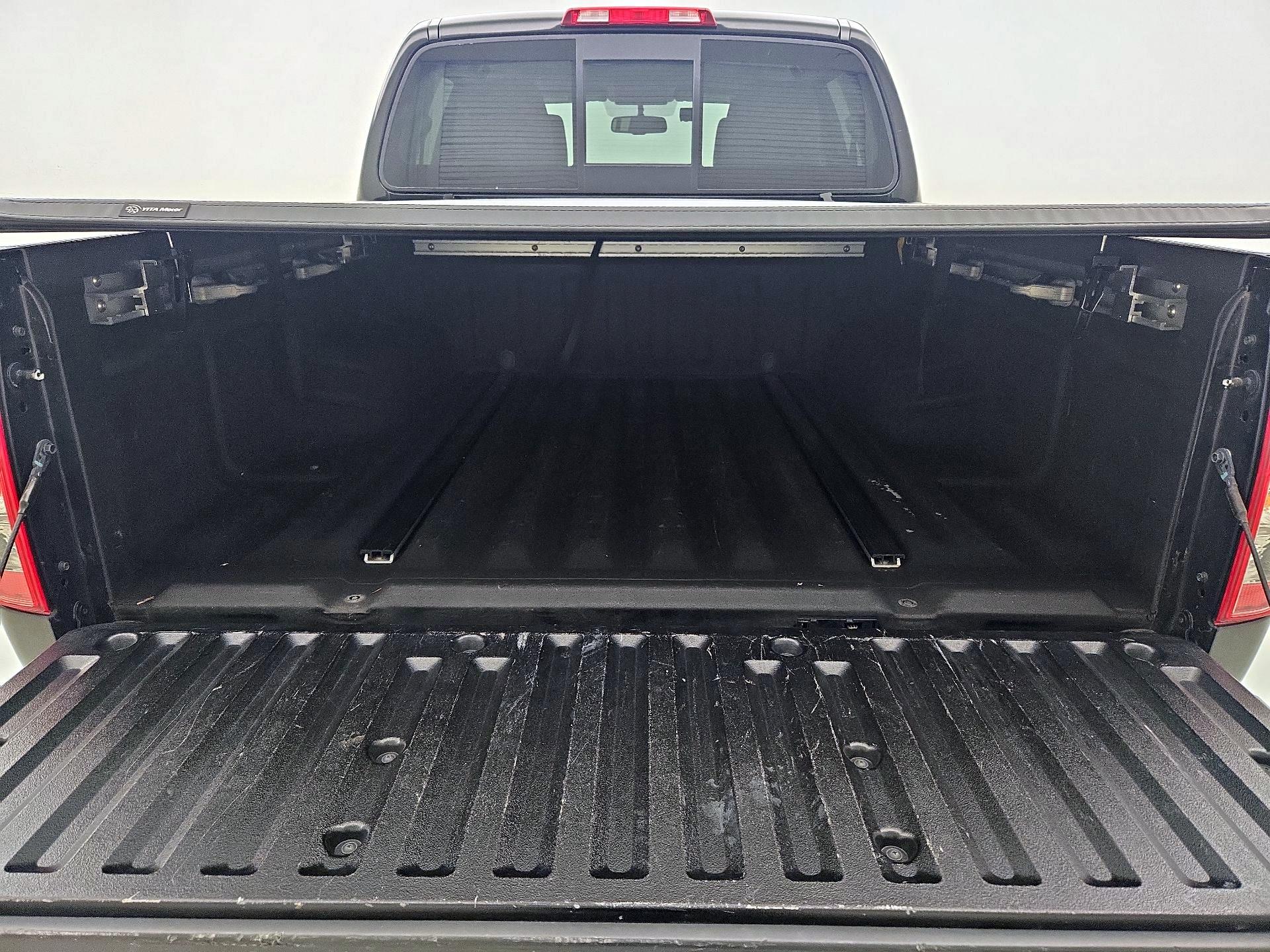 Thumbnail: 2021 Nissan Frontier - 20