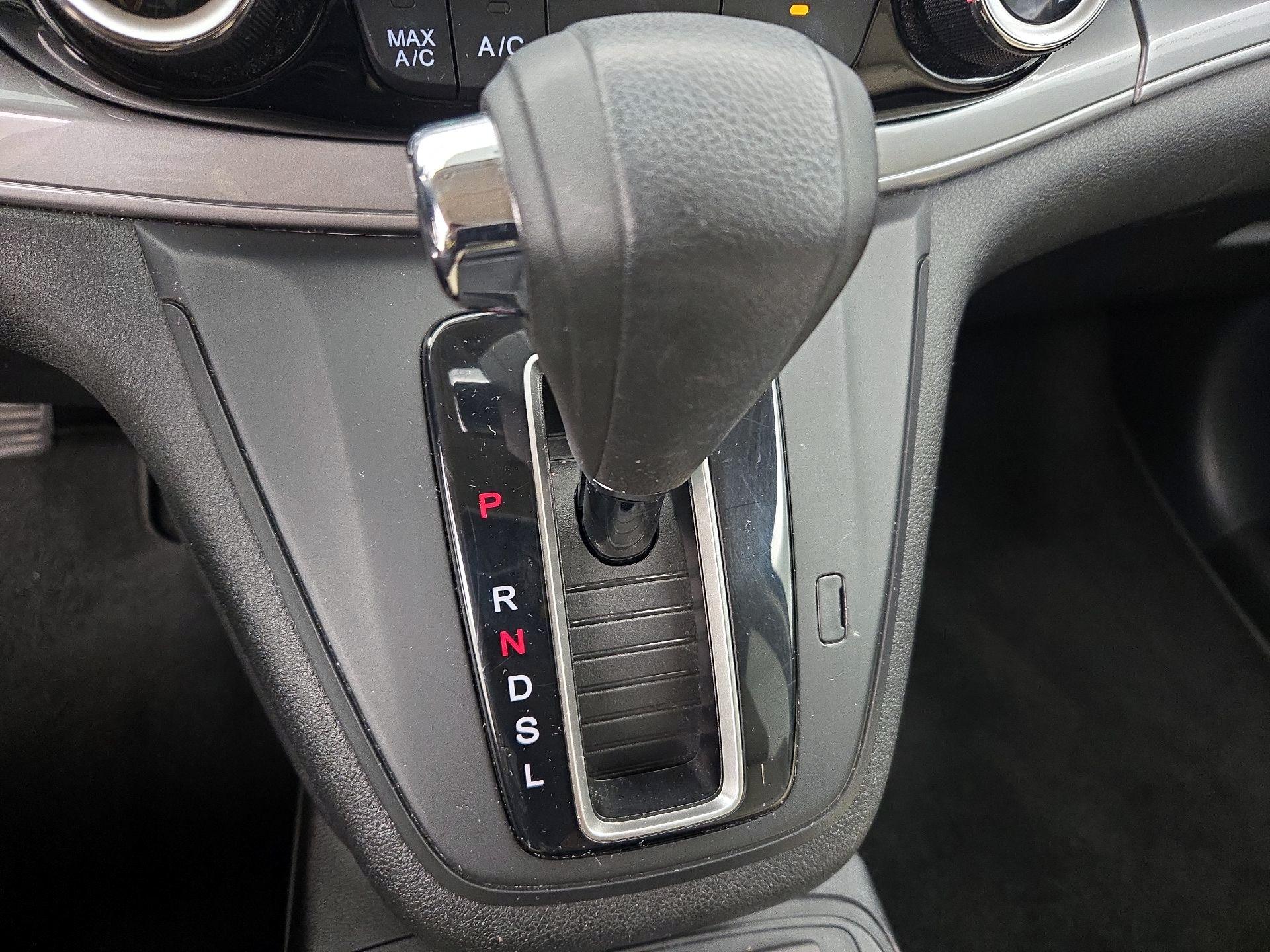 Thumbnail: 2015 Honda CR-V - 17