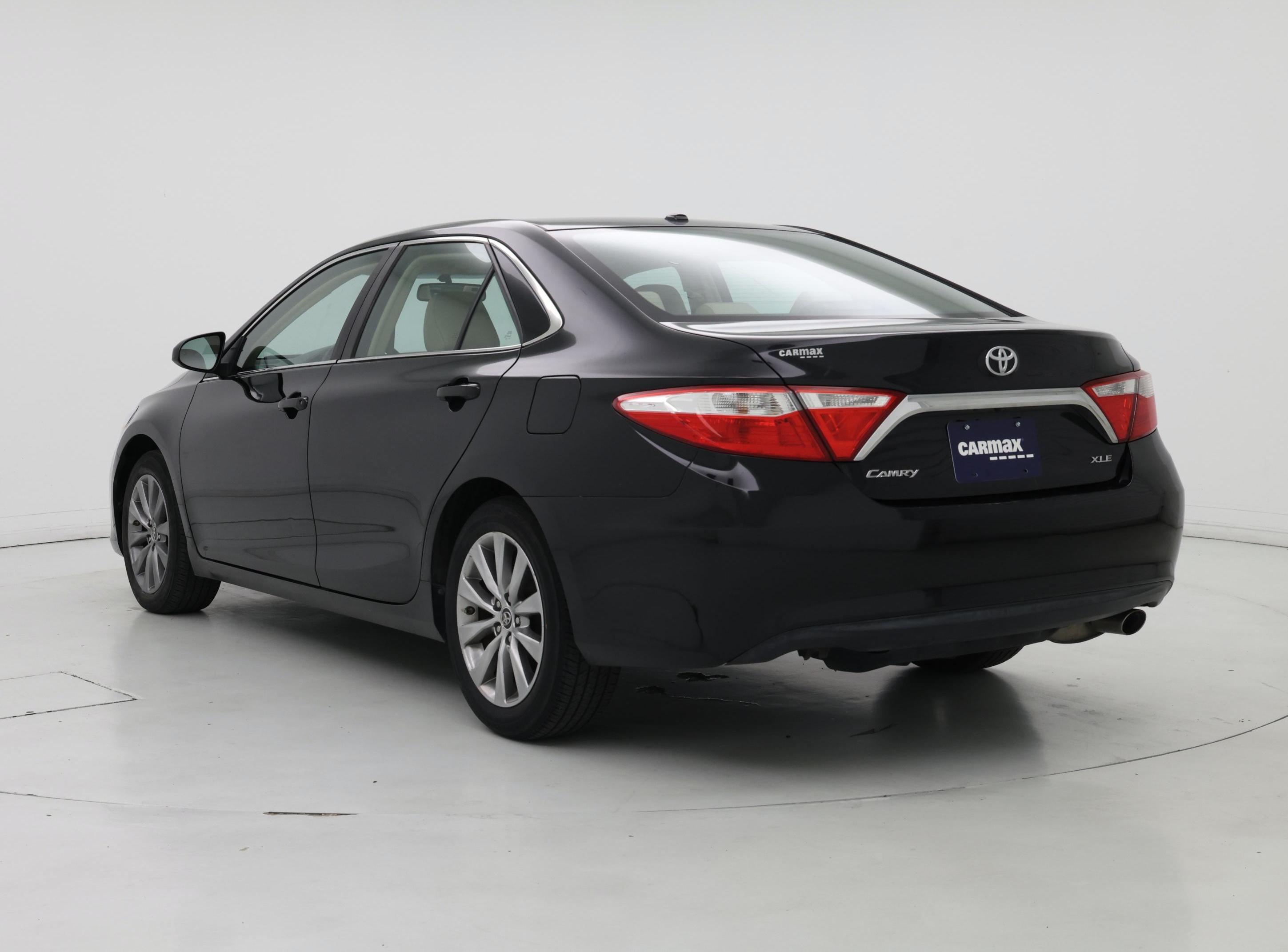 Thumbnail: 2015 Toyota Camry - 2