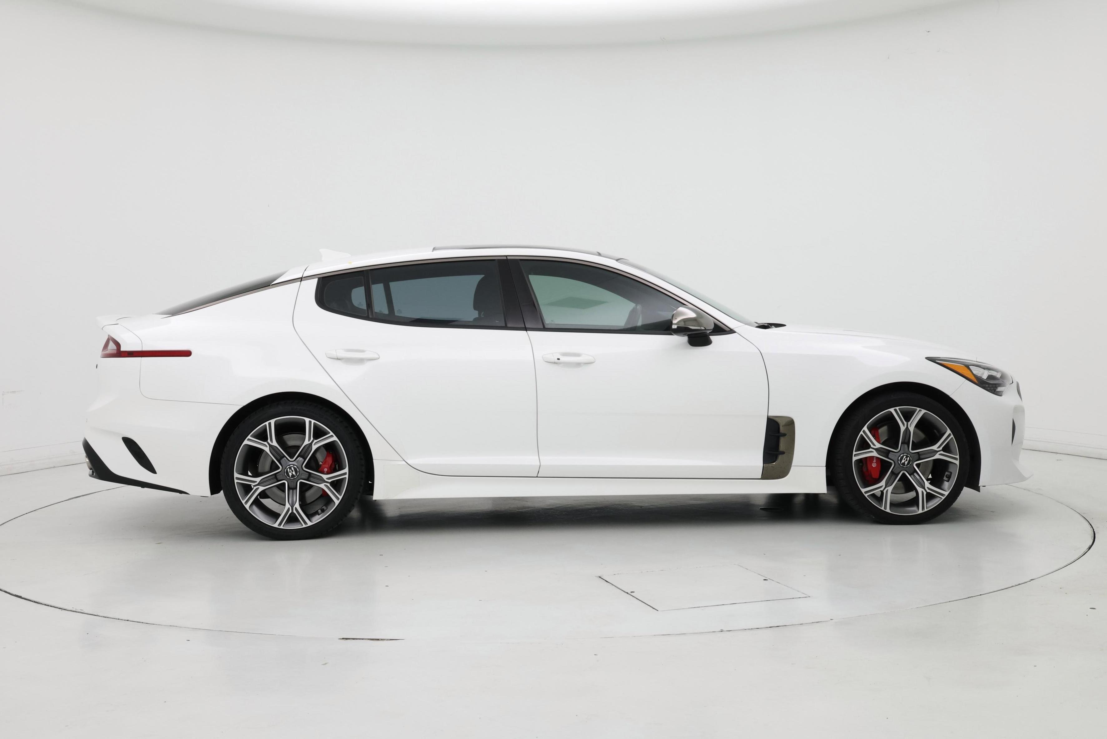 Thumbnail: 2019 Kia Stinger - 7