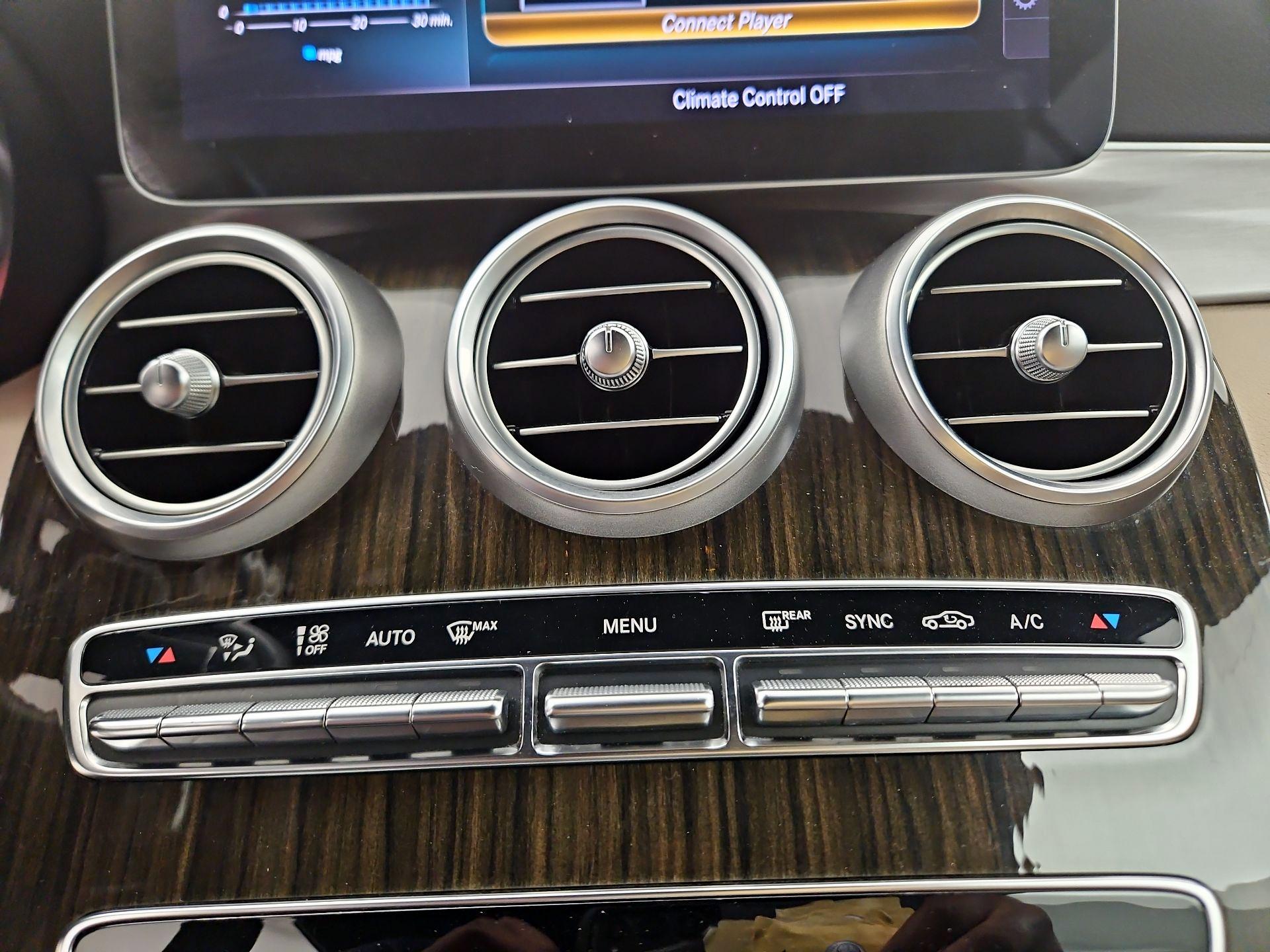 Thumbnail: 2020 Mercedes-Benz C-Class - 16