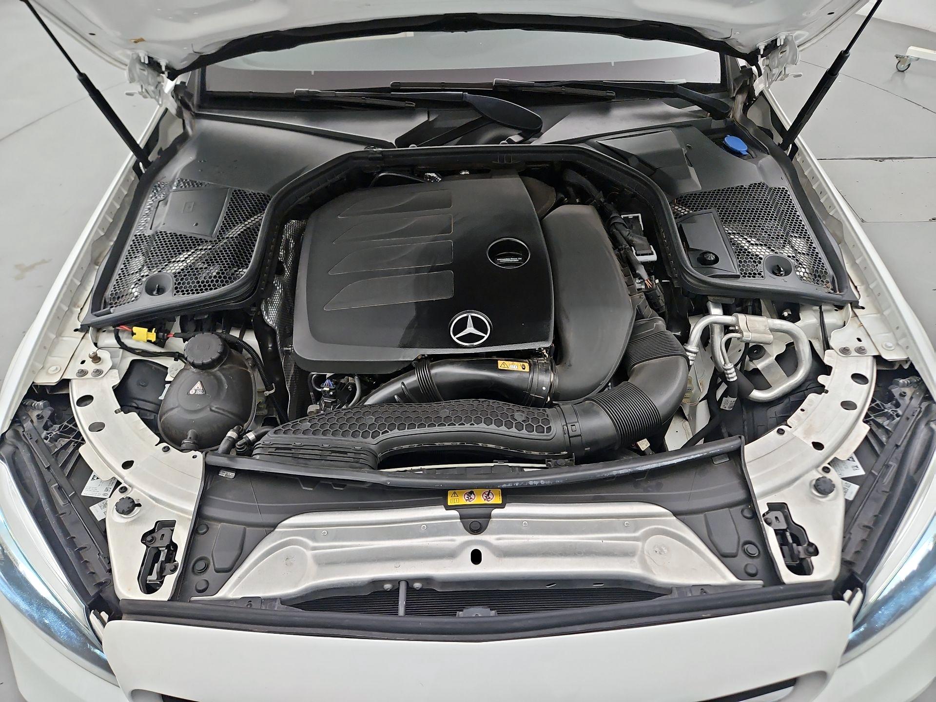 Thumbnail: 2020 Mercedes-Benz C-Class - 19