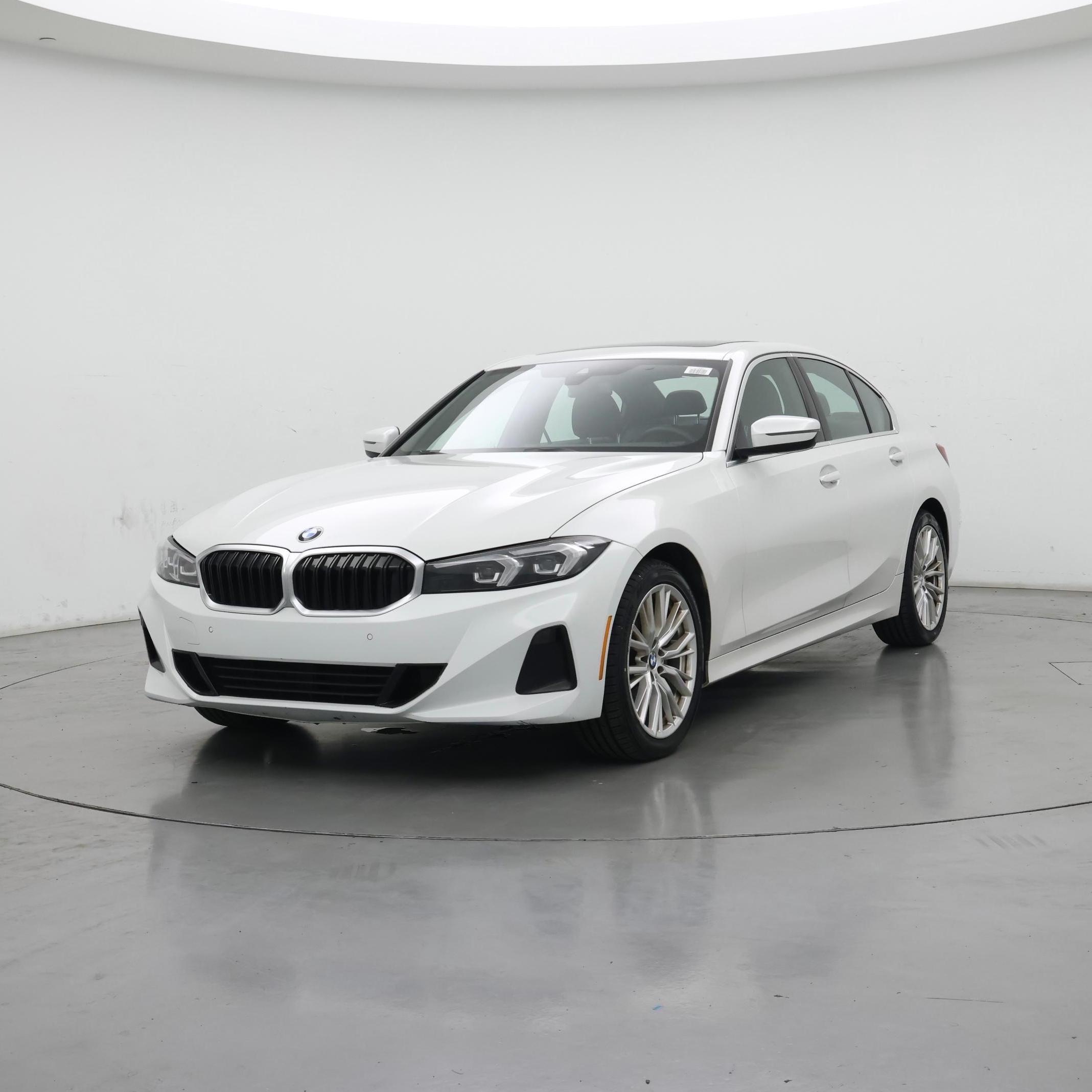 Thumbnail: 2024 BMW 3 Series - 4