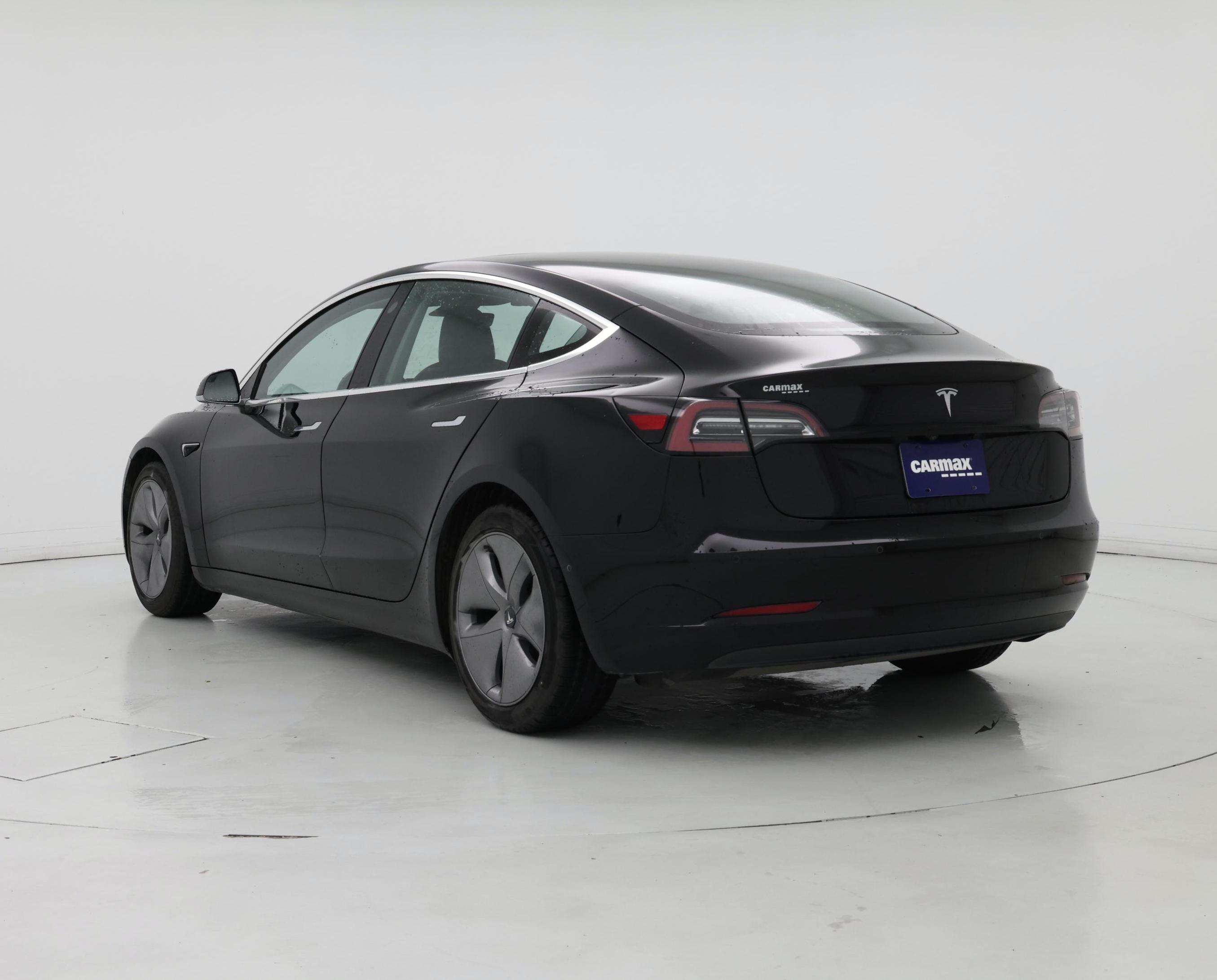 Thumbnail: 2019 Tesla Model 3 - 2
