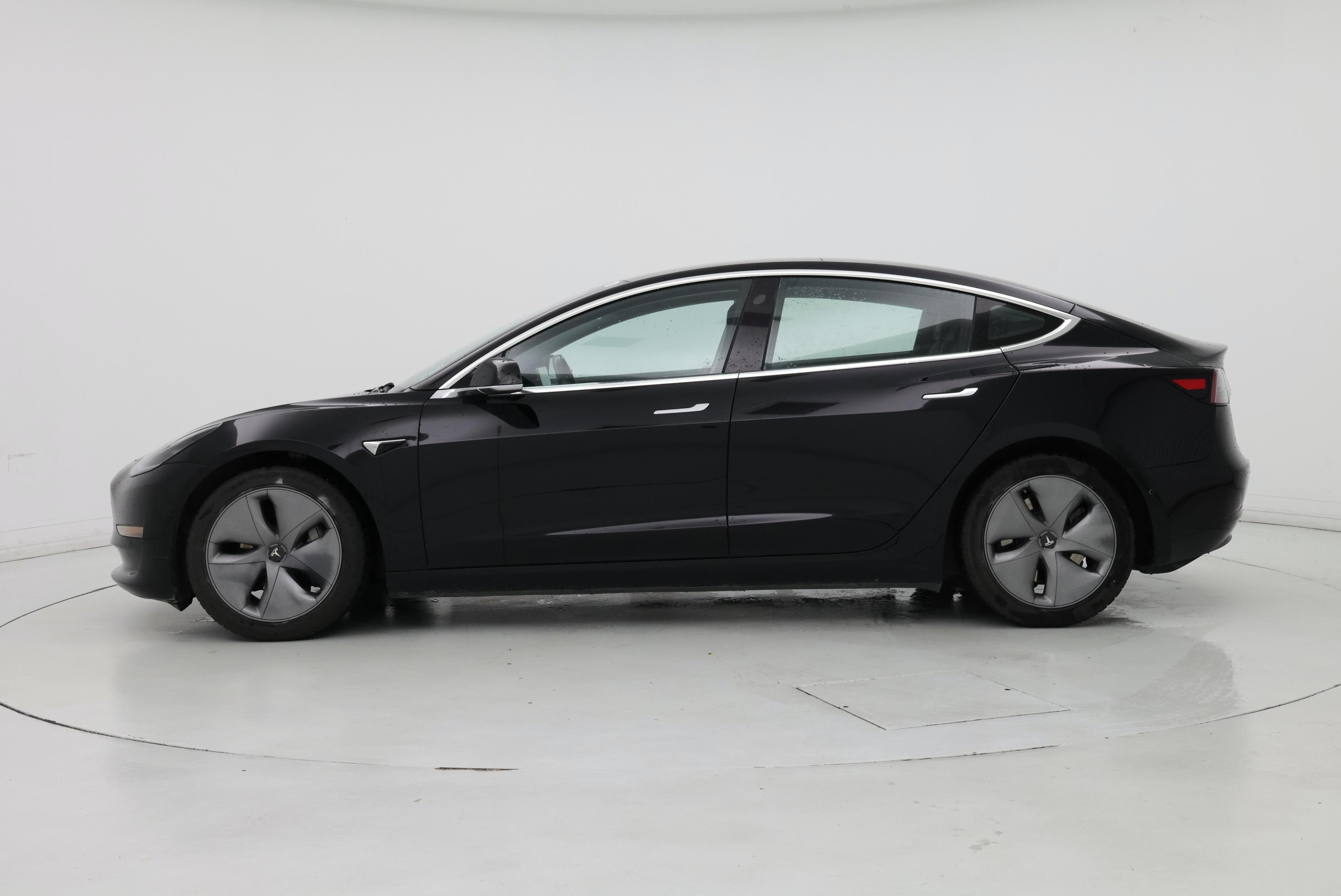 Thumbnail: 2019 Tesla Model 3 - 3