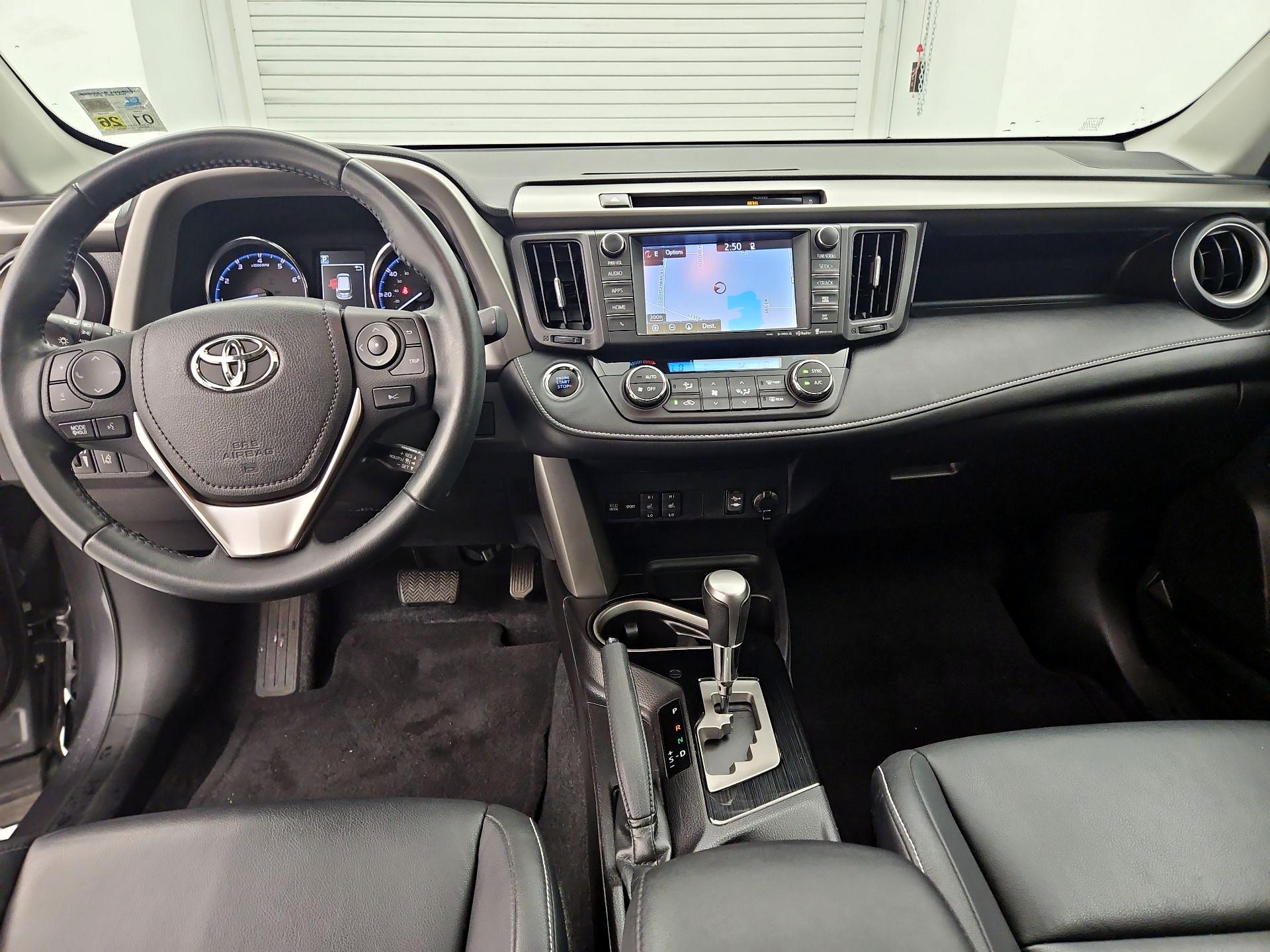 Thumbnail: 2016 Toyota RAV4 - 9