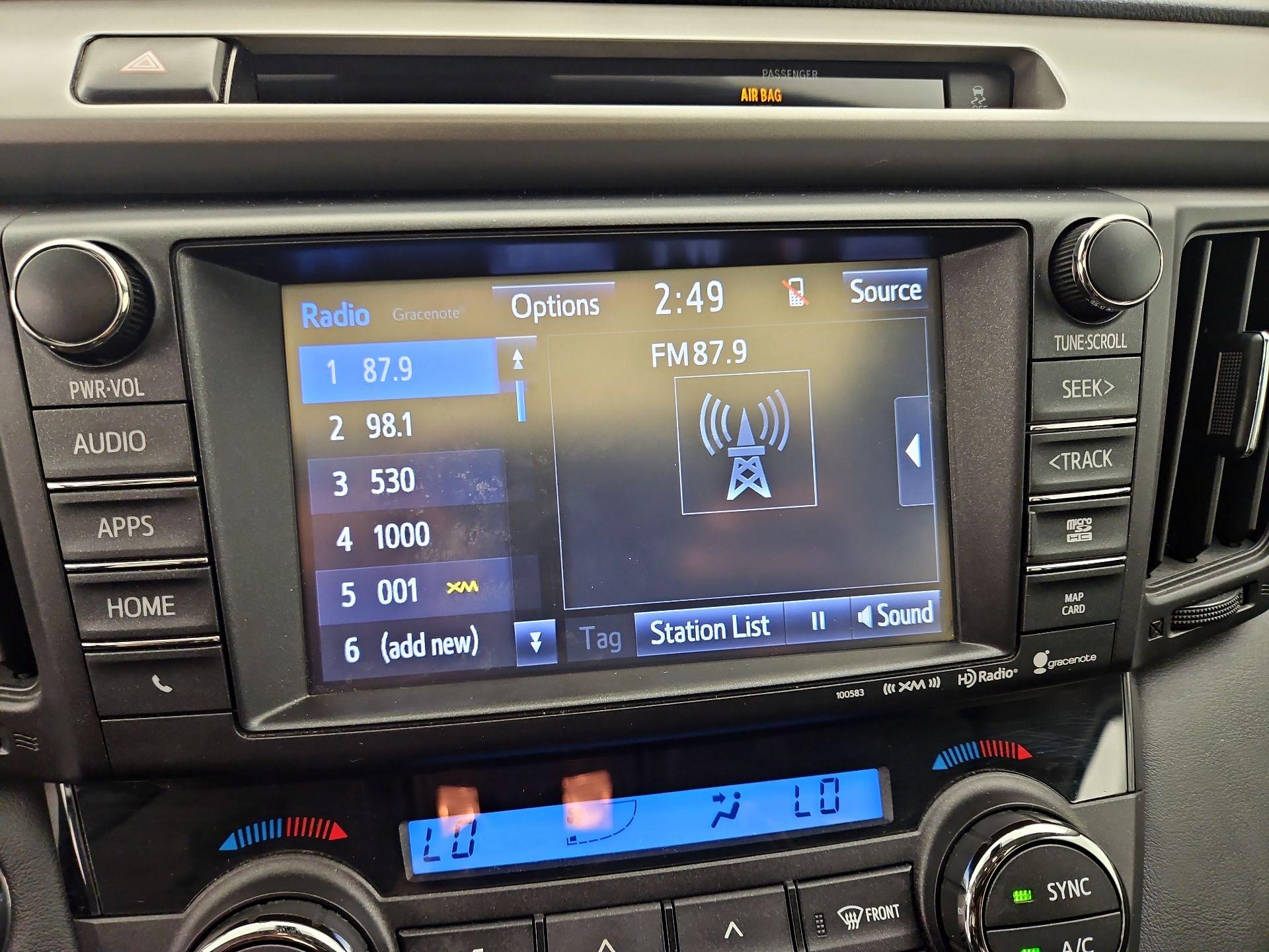 Thumbnail: 2016 Toyota RAV4 - 16
