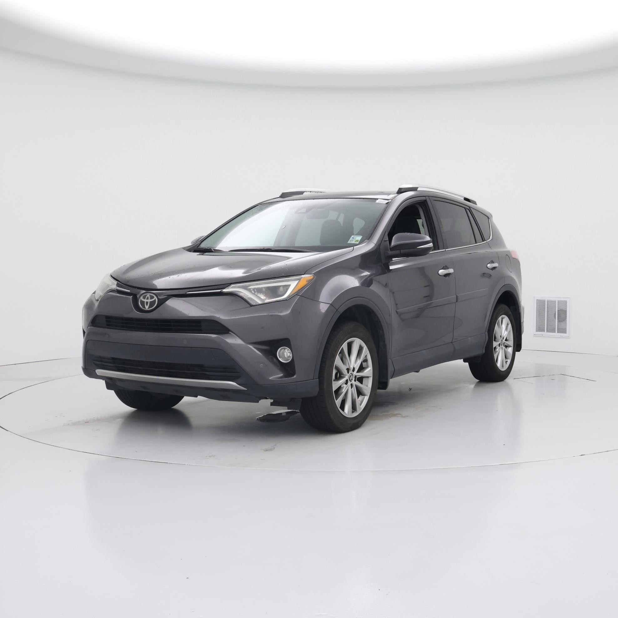 Thumbnail: 2016 Toyota RAV4 - 4
