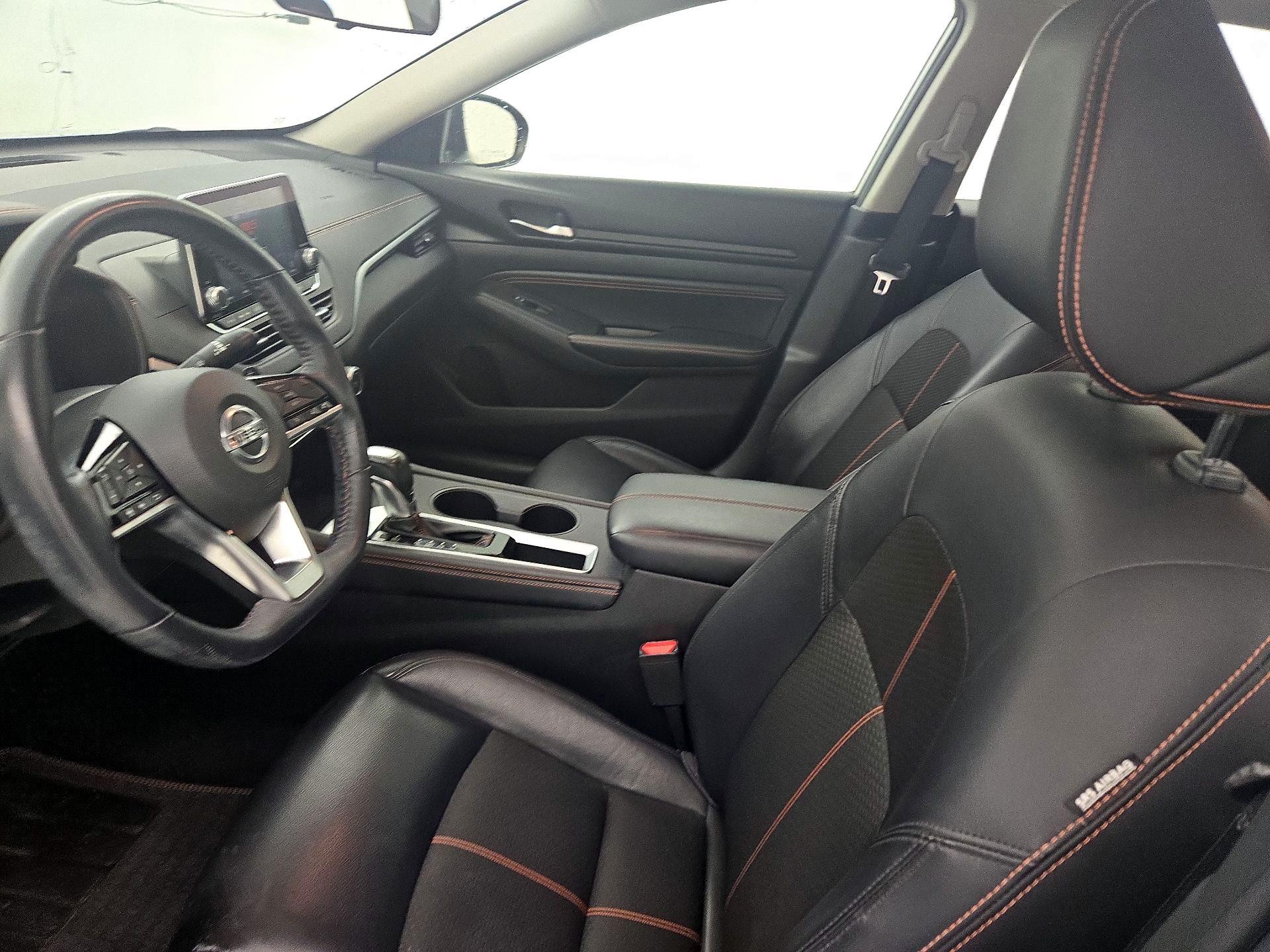 Thumbnail: 2019 Nissan Altima - 11
