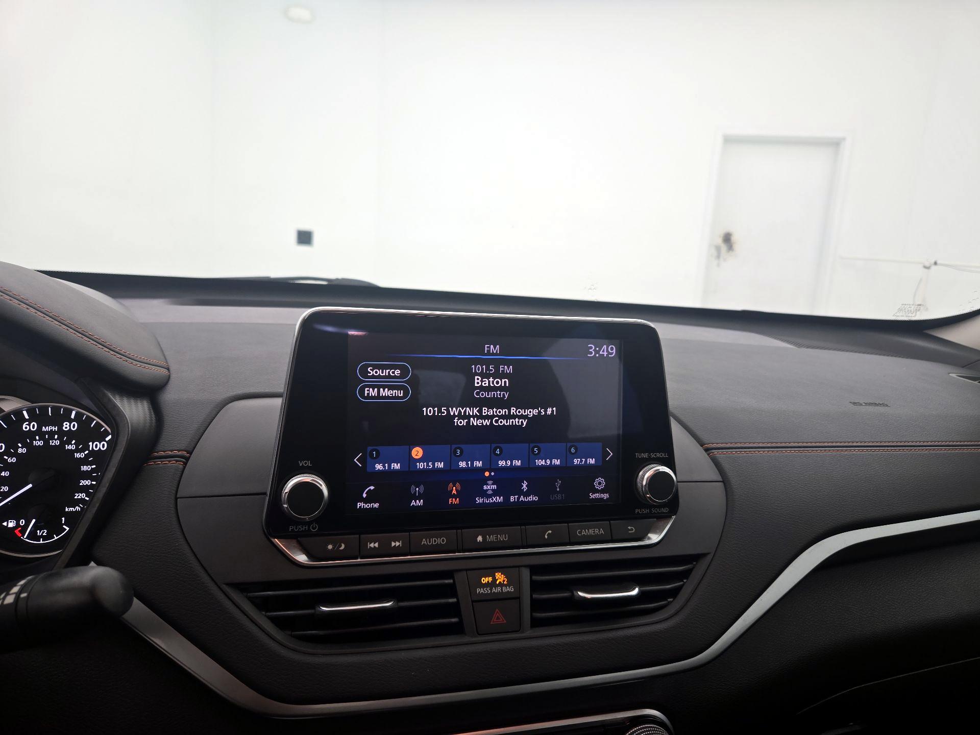 Thumbnail: 2019 Nissan Altima - 15
