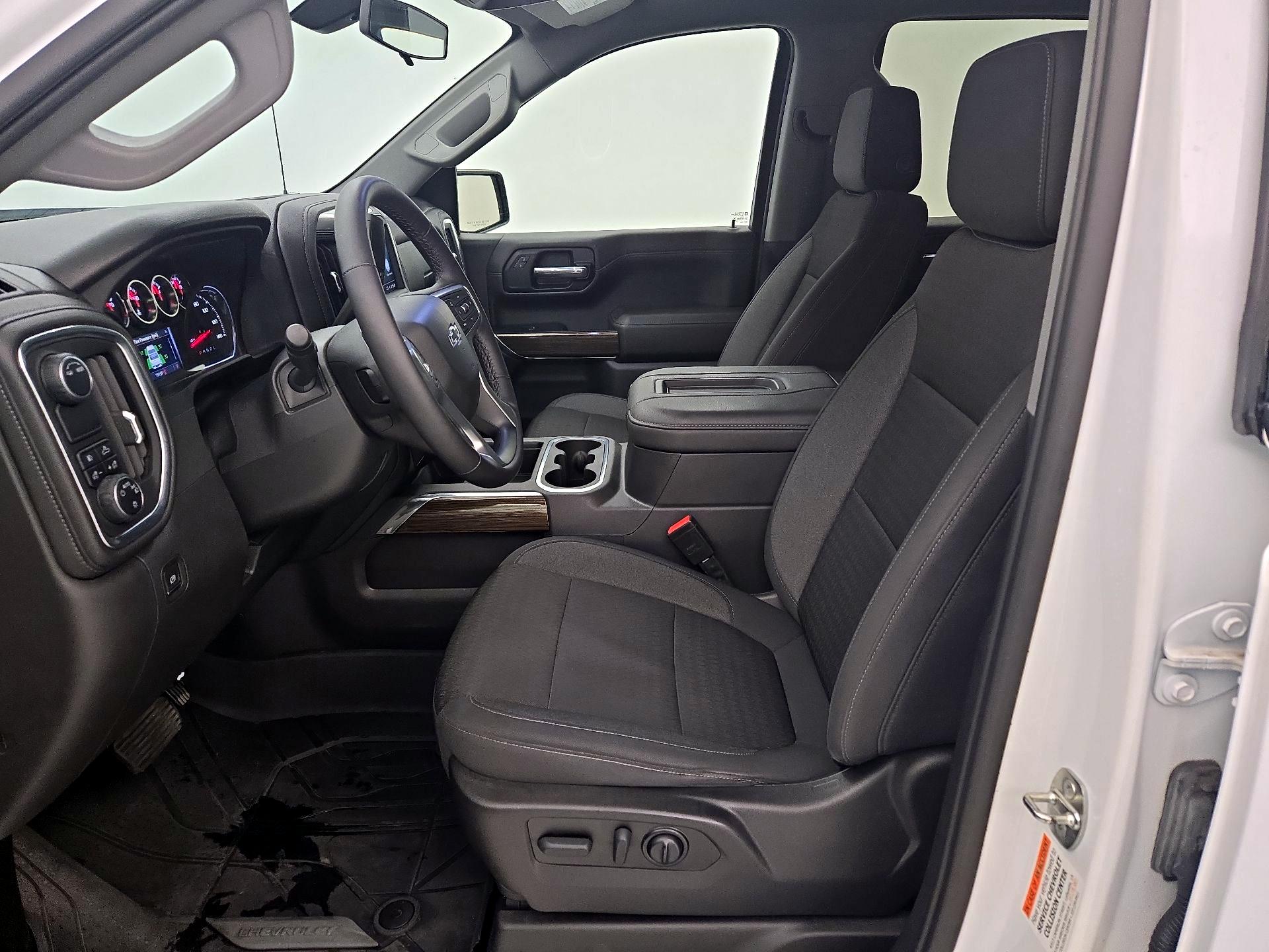 Thumbnail: 2022 Chevrolet Silverado 1500 - 11