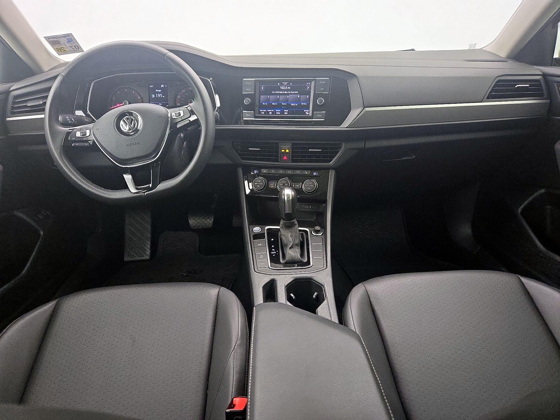 Thumbnail: 2020 Volkswagen Jetta - 9