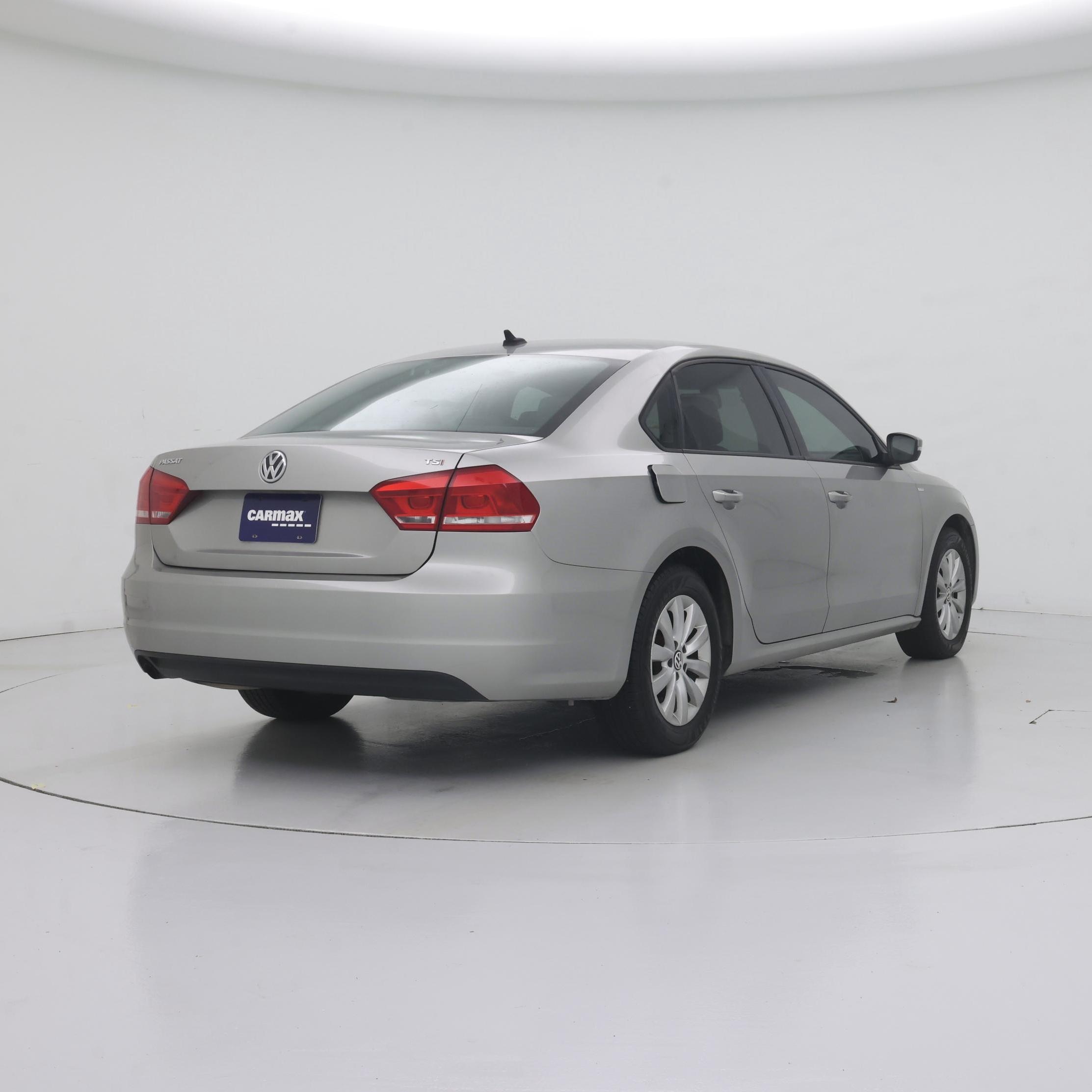 Thumbnail: 2014 Volkswagen Passat - 8