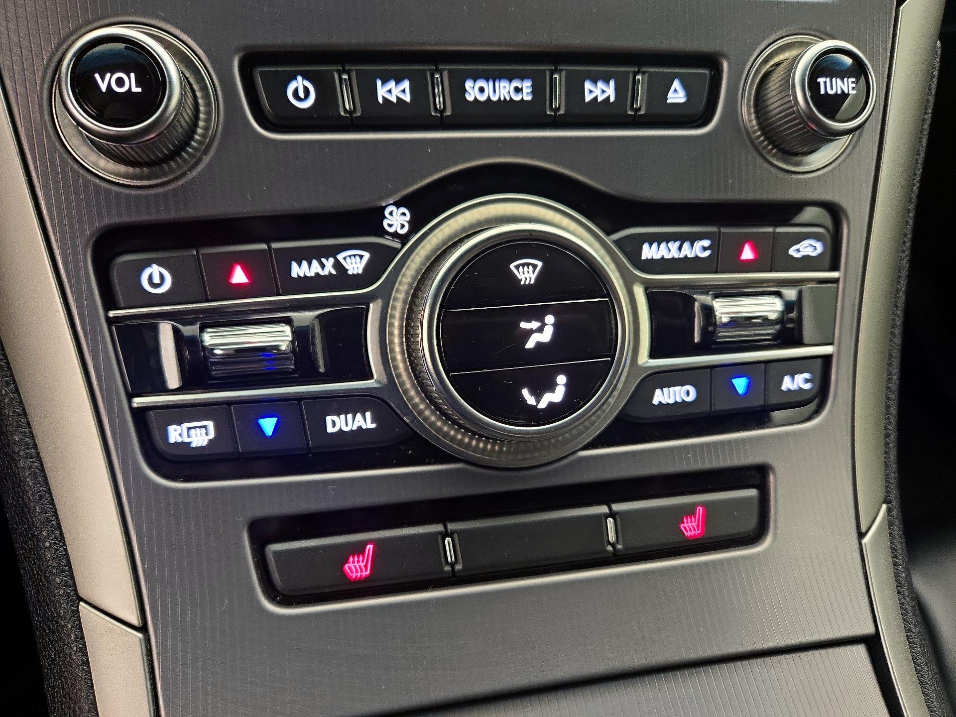 Thumbnail: 2018 Lincoln MKZ - 16