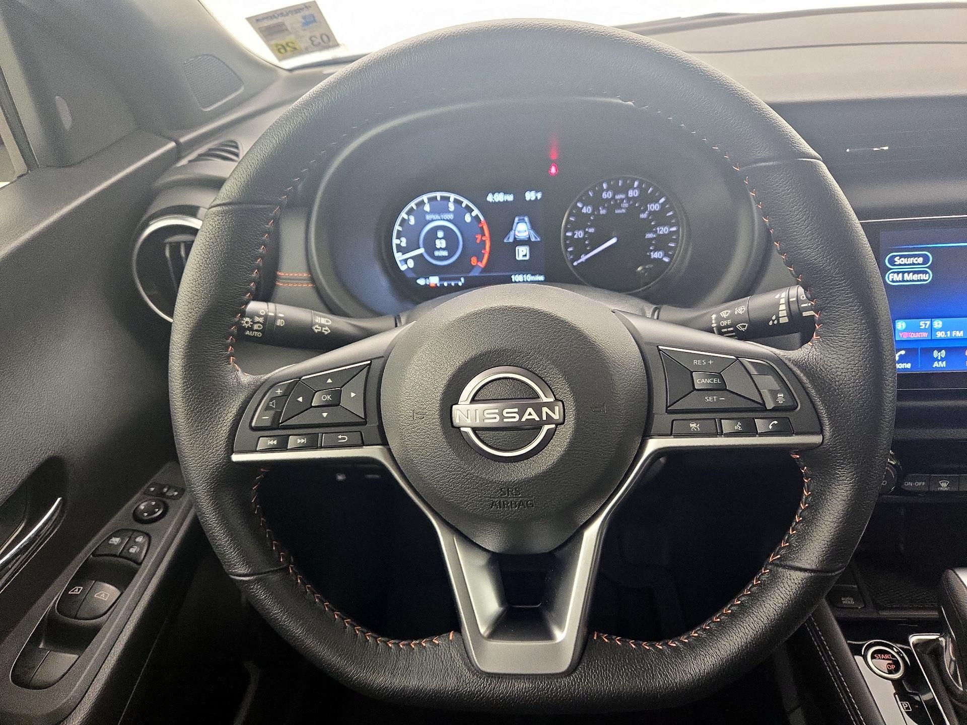 Thumbnail: 2023 Nissan Kicks - 10