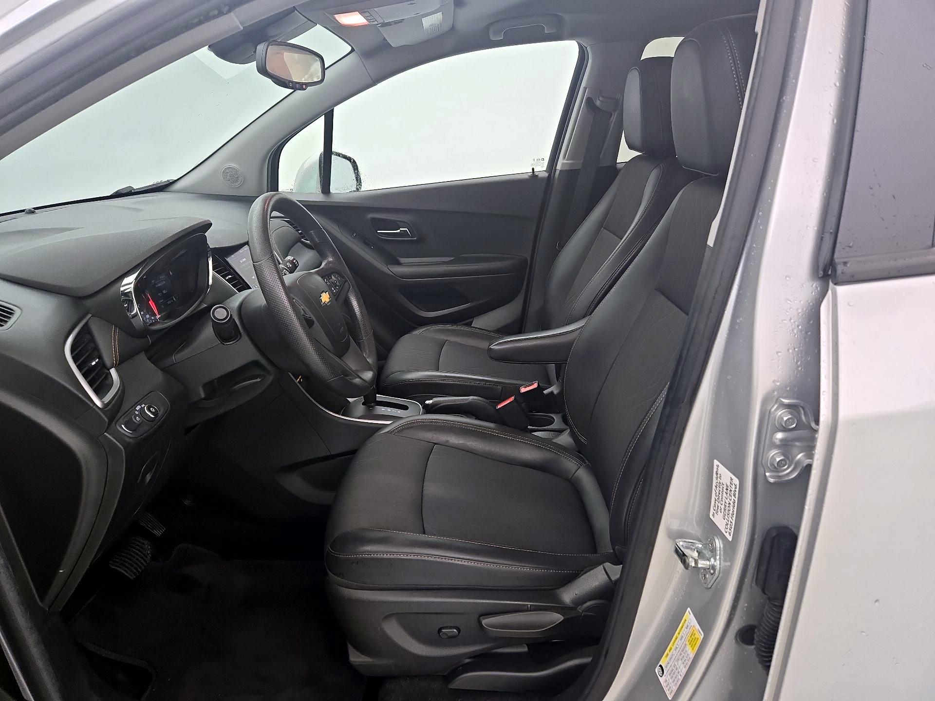 Thumbnail: 2021 Chevrolet Trax - 11