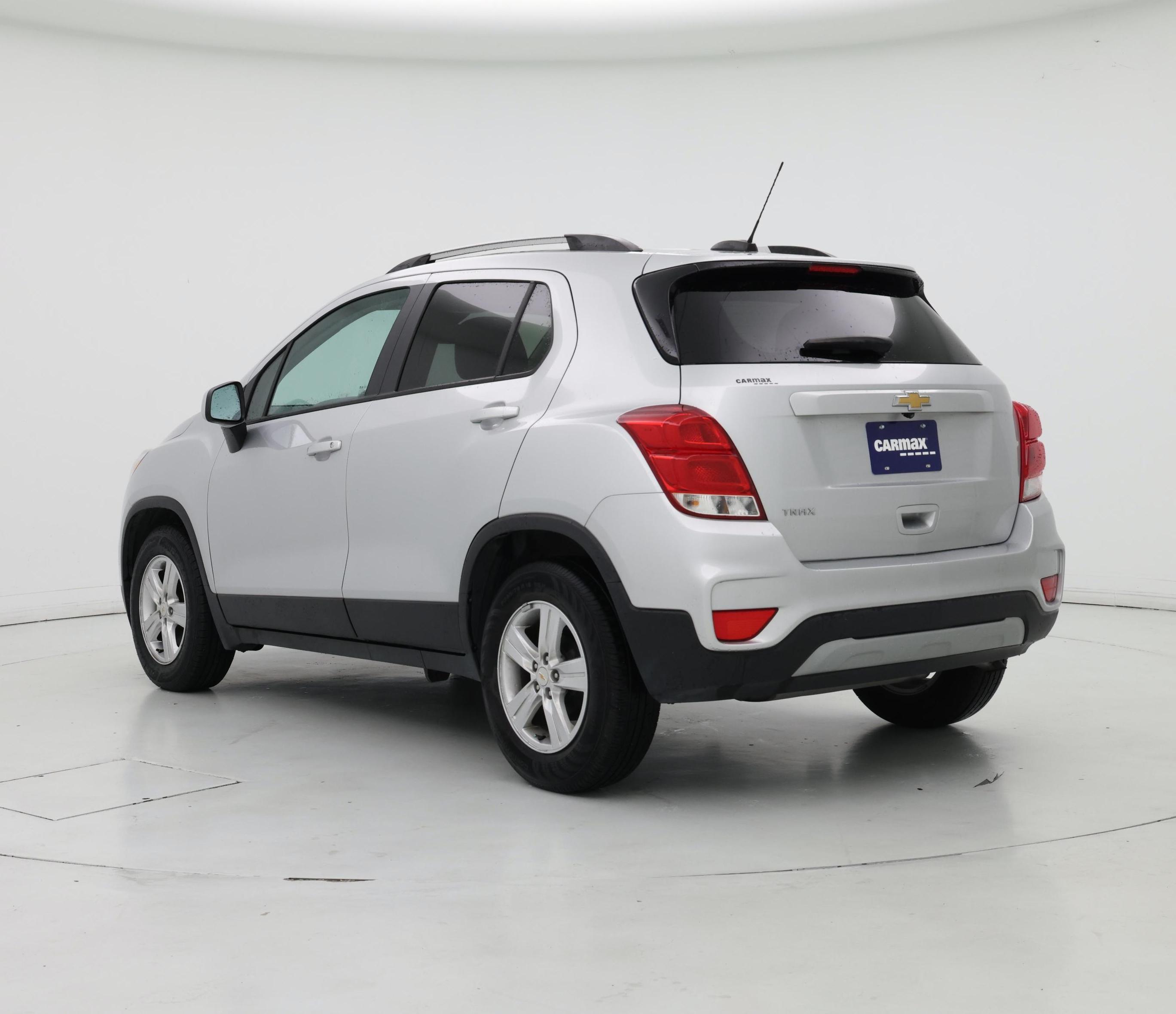 Thumbnail: 2021 Chevrolet Trax - 2