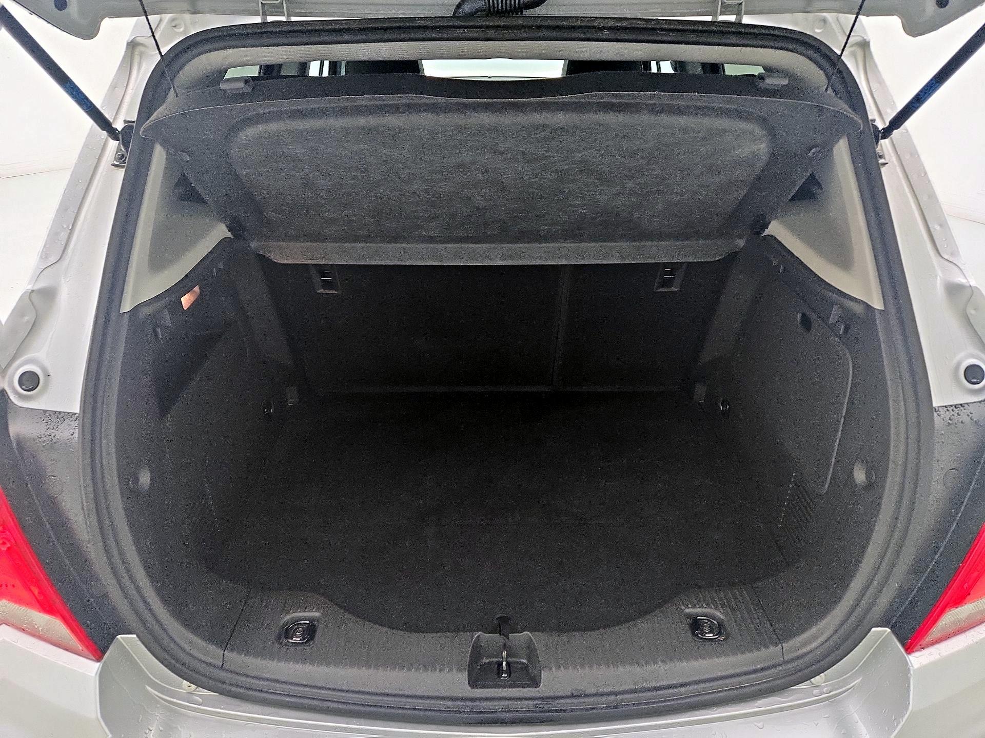 Thumbnail: 2021 Chevrolet Trax - 20