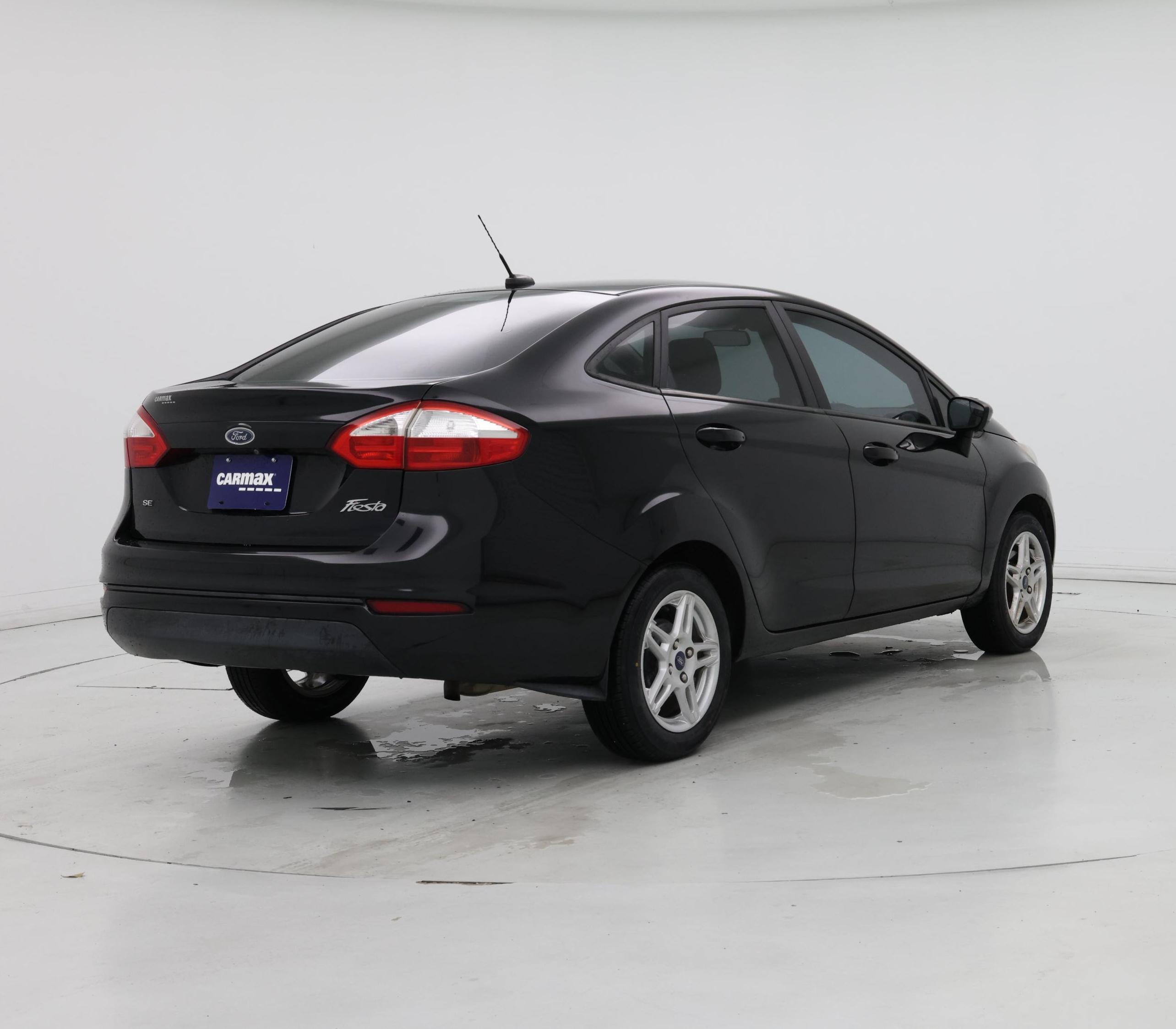 Thumbnail: 2018 Ford Fiesta - 8