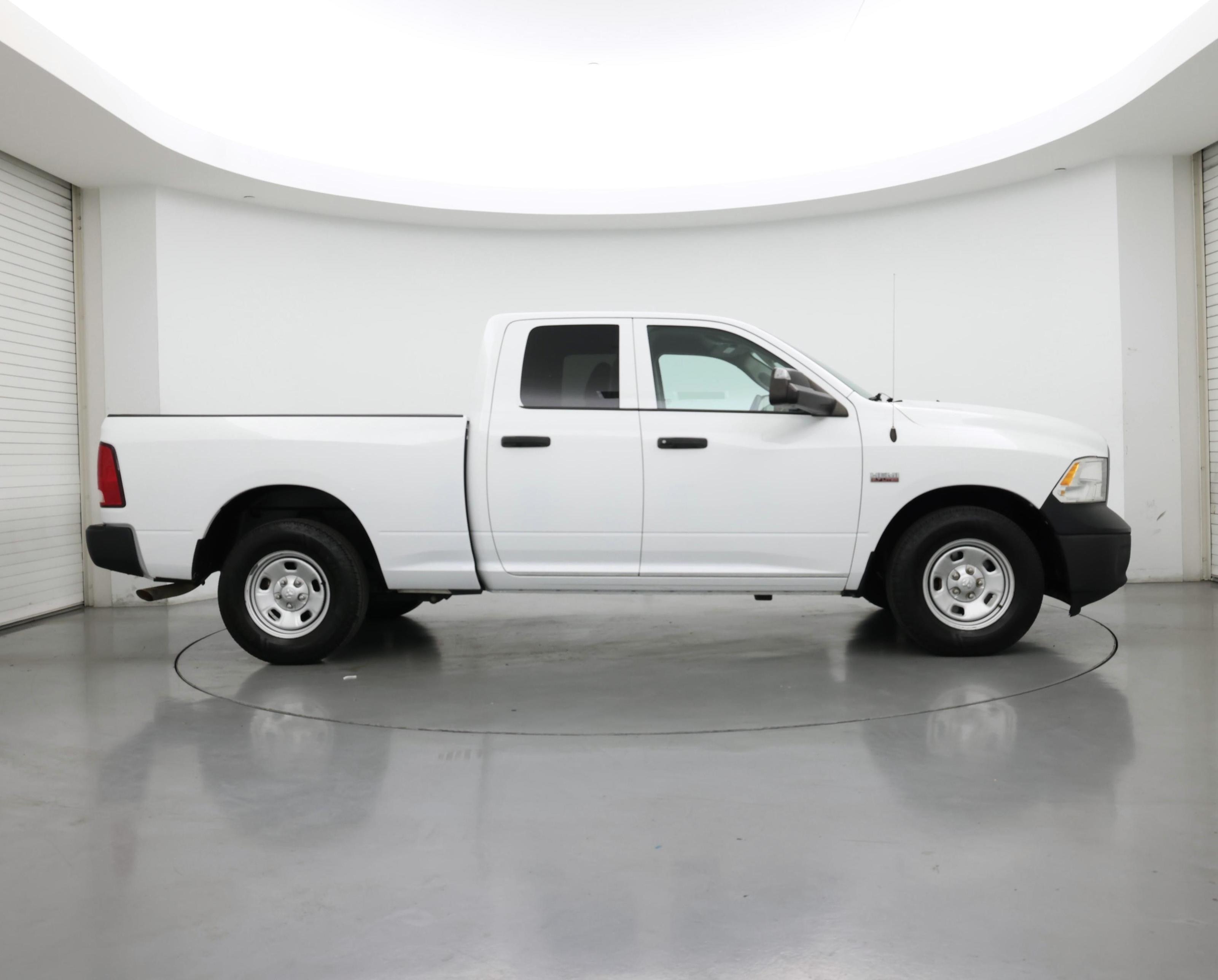 Thumbnail: 2021 RAM 1500 Classic - 7