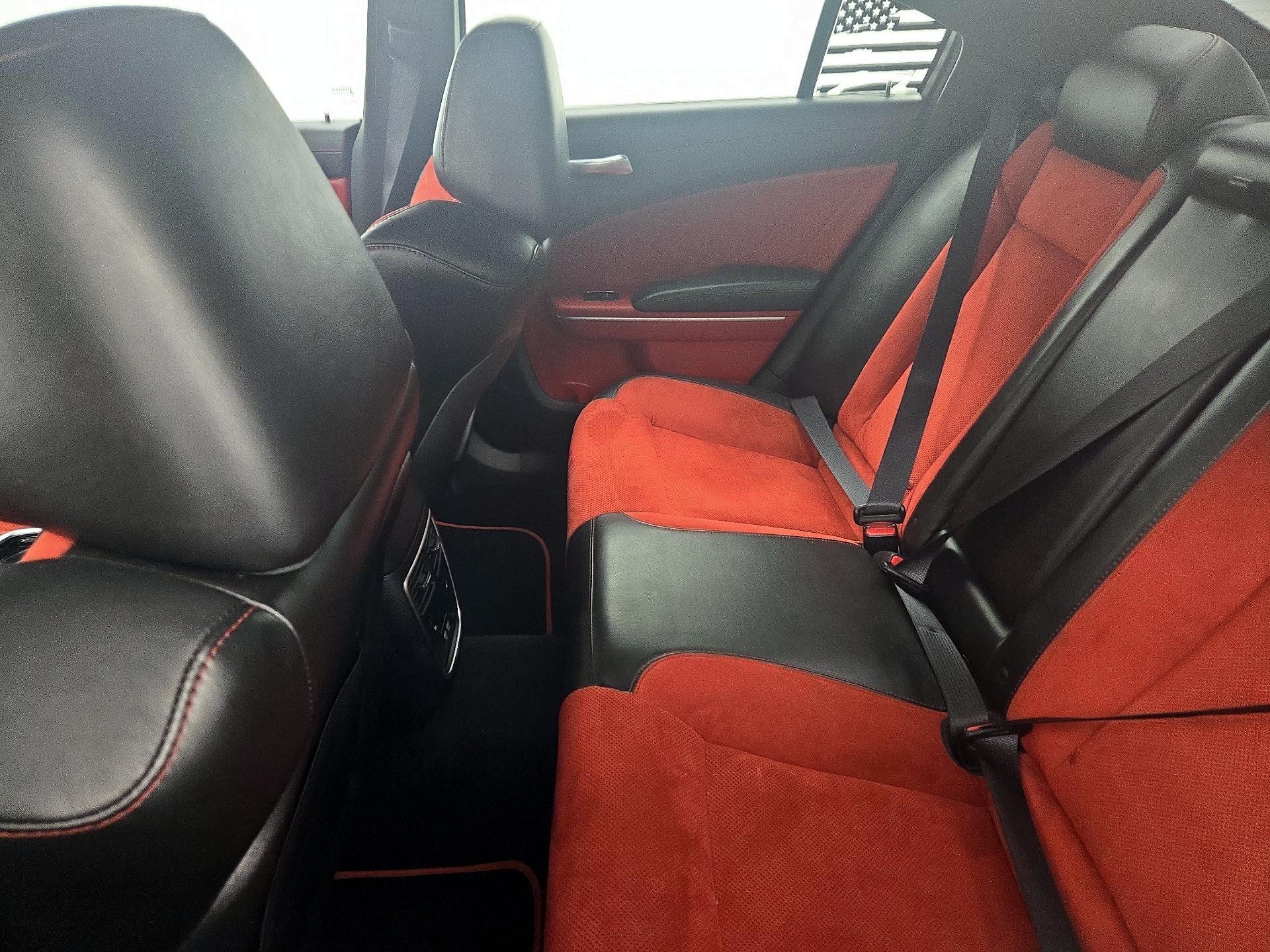 Thumbnail: 2020 Dodge Charger - 19