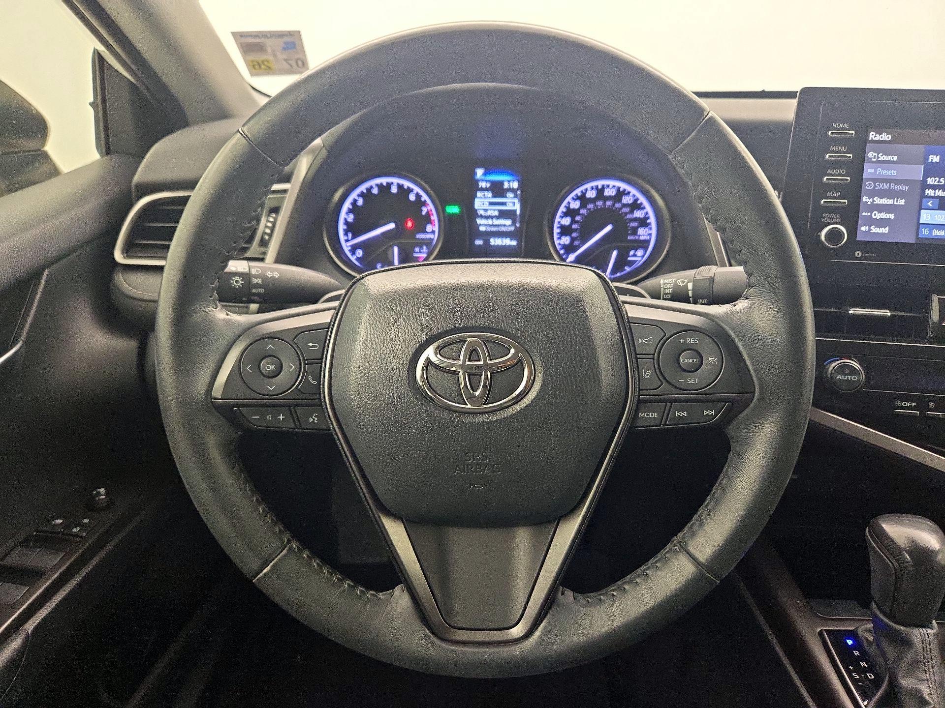 Thumbnail: 2022 Toyota Camry - 10