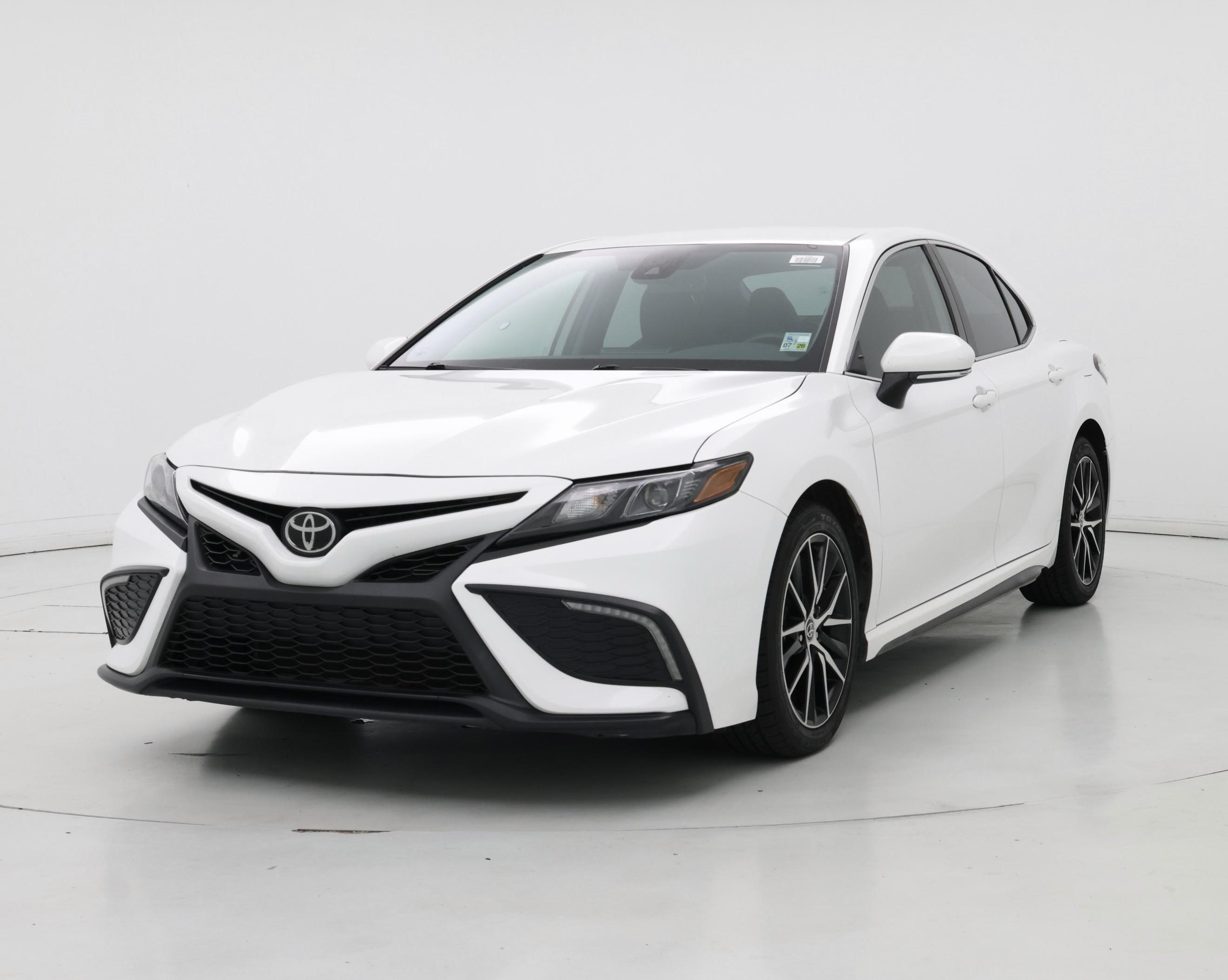 Thumbnail: 2022 Toyota Camry - 4