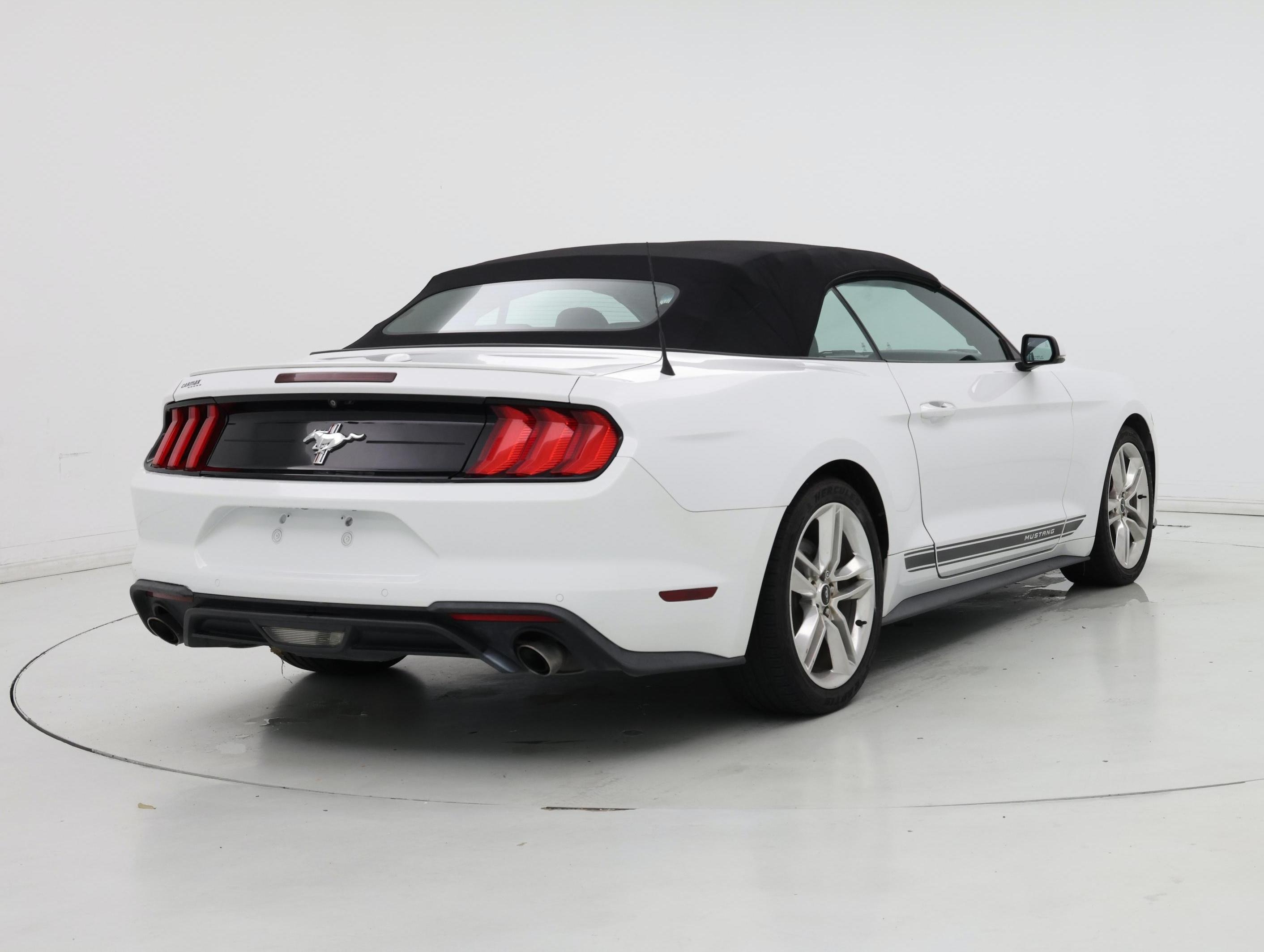 Thumbnail: 2019 Ford Mustang - 8