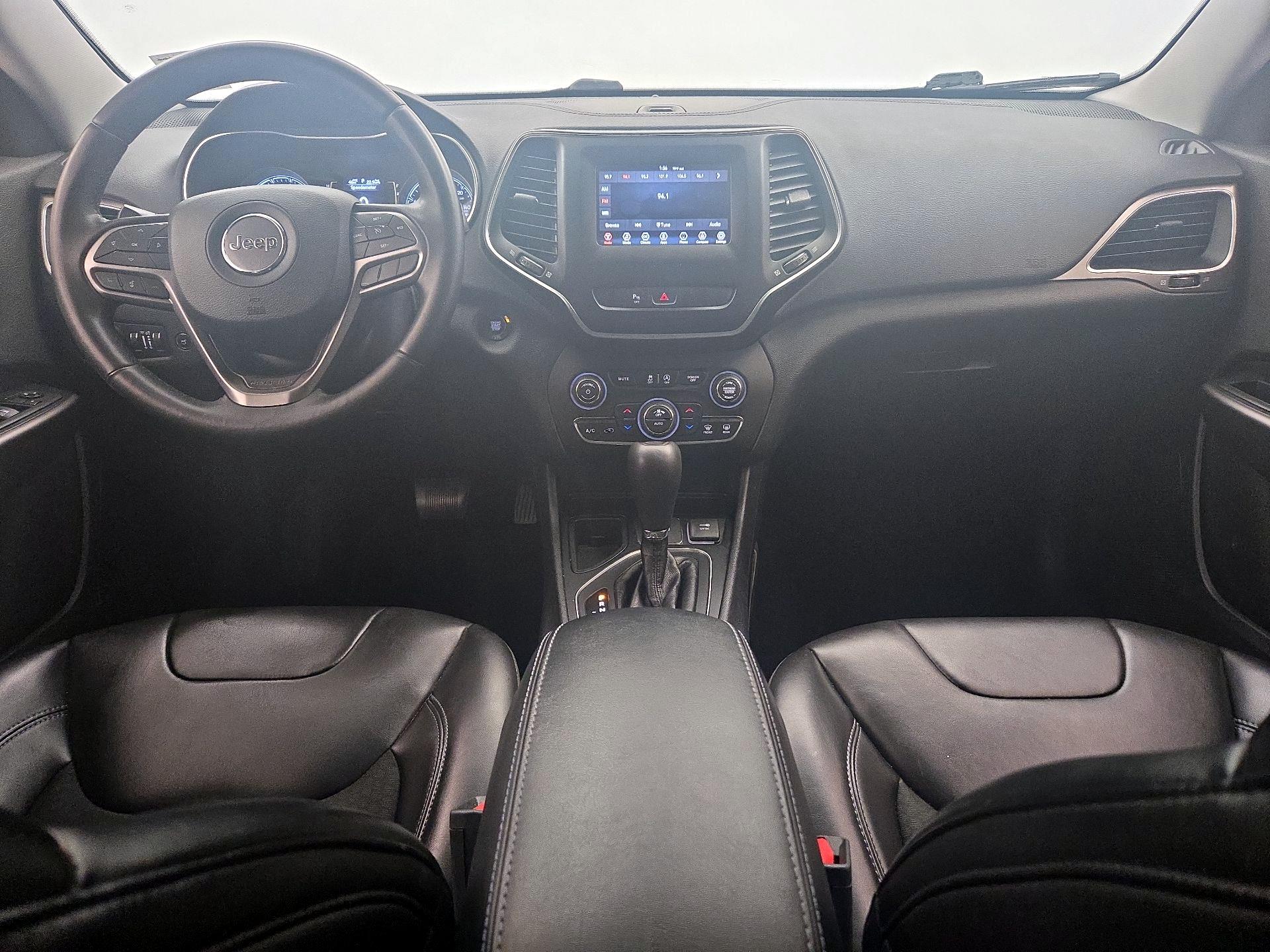 Thumbnail: 2019 Jeep Cherokee - 9