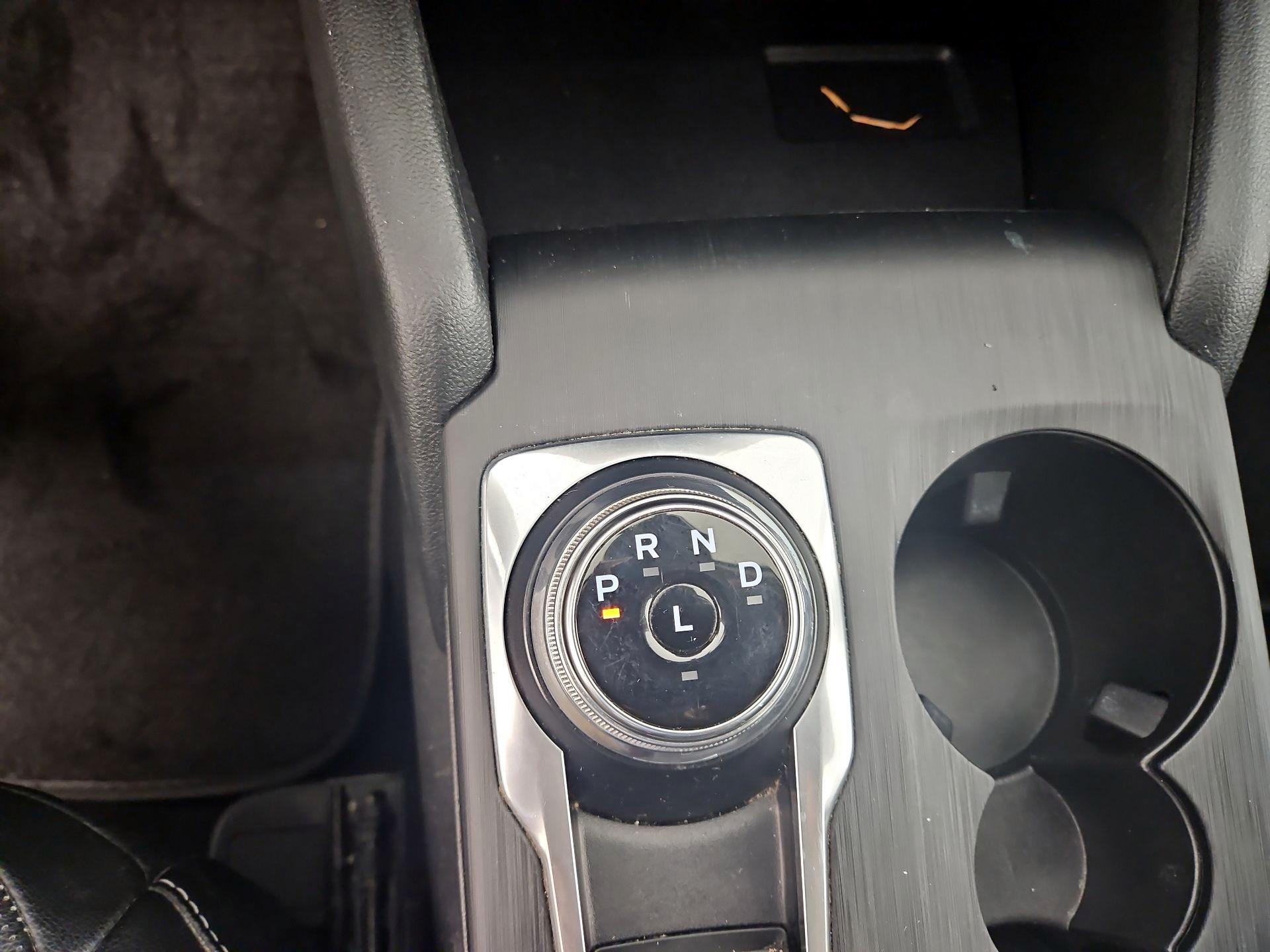Thumbnail: 2021 Ford Escape - 18