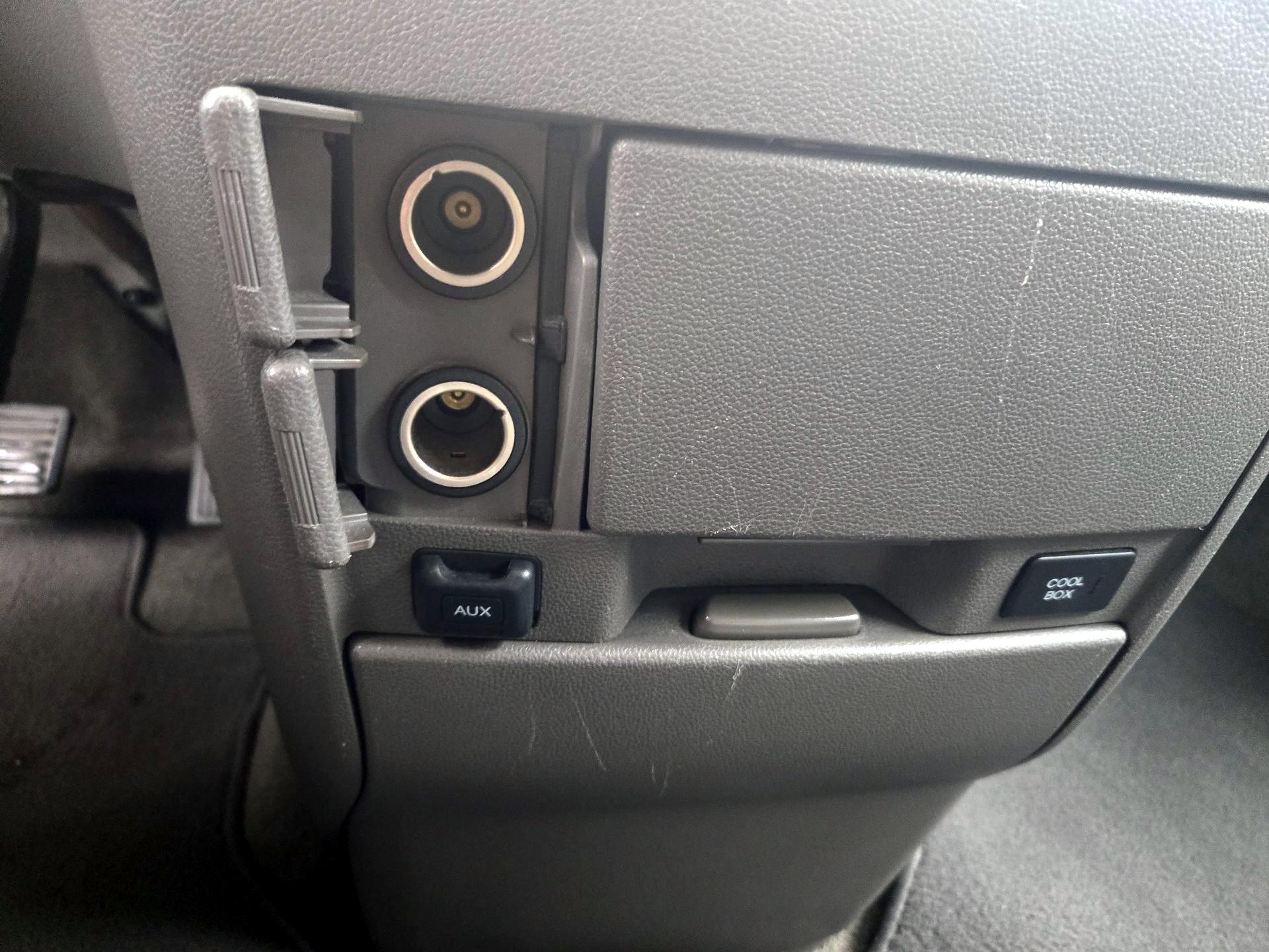 Thumbnail: 2013 Honda Odyssey - 18