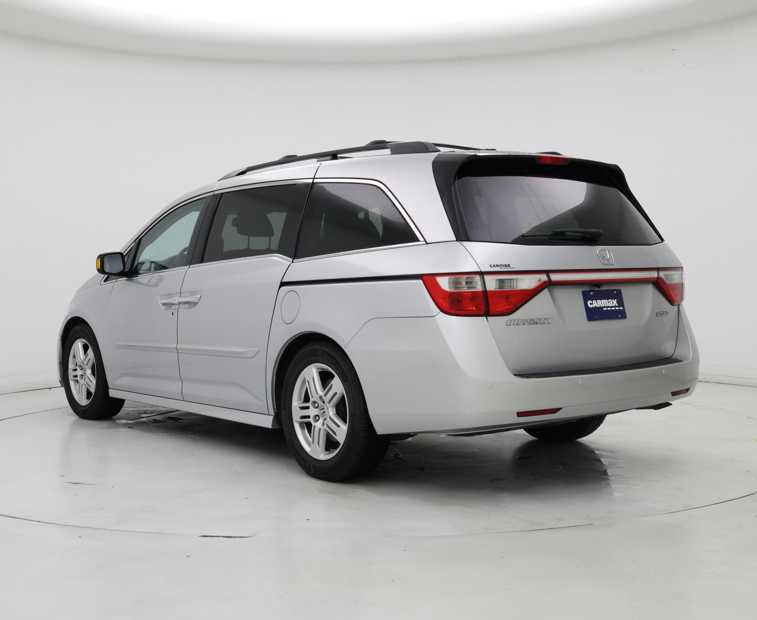 Thumbnail: 2013 Honda Odyssey - 2