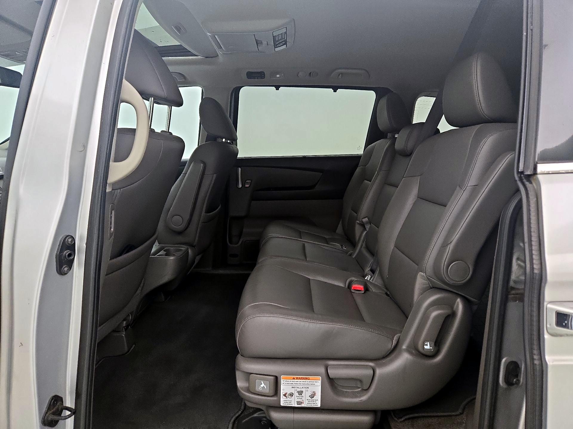 Thumbnail: 2013 Honda Odyssey - 20