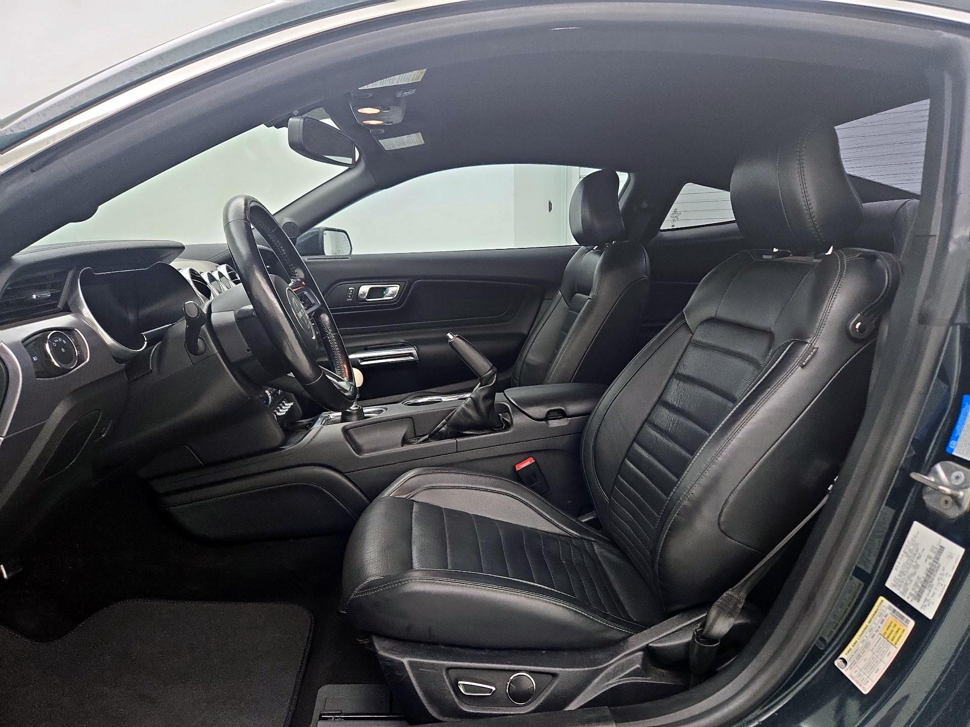 Thumbnail: 2019 Ford Mustang - 11