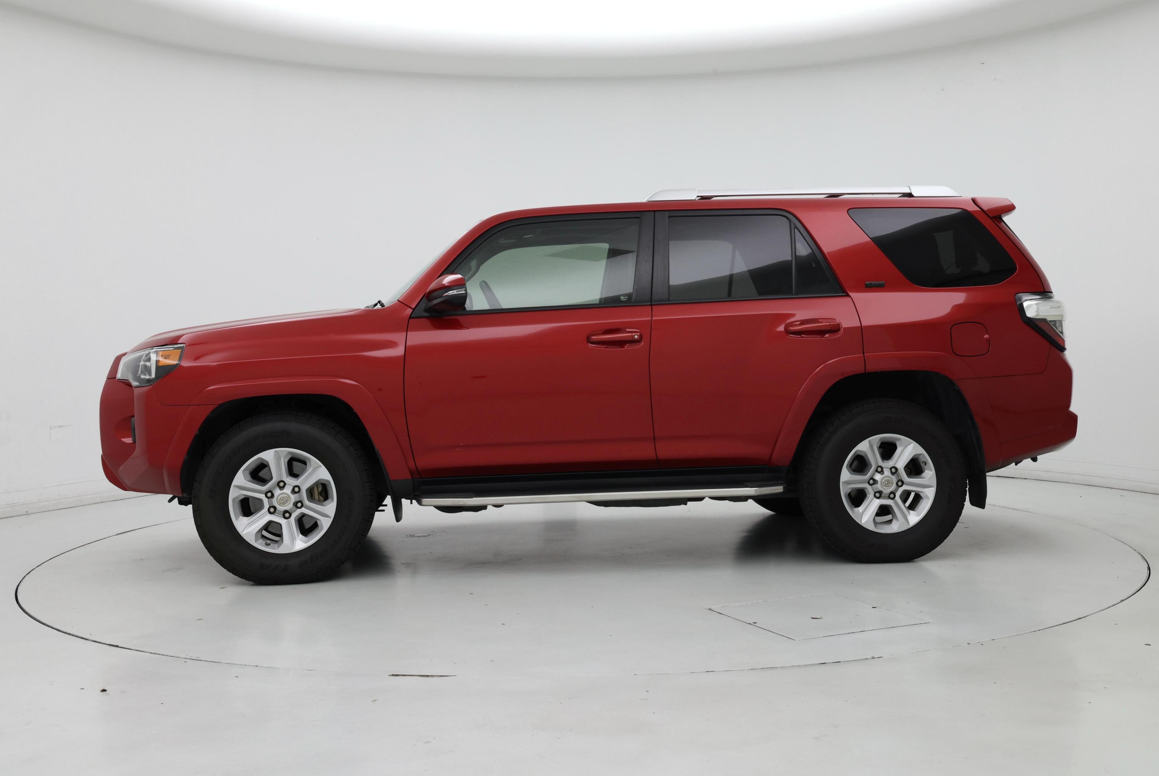 Thumbnail: 2018 Toyota 4Runner - 3