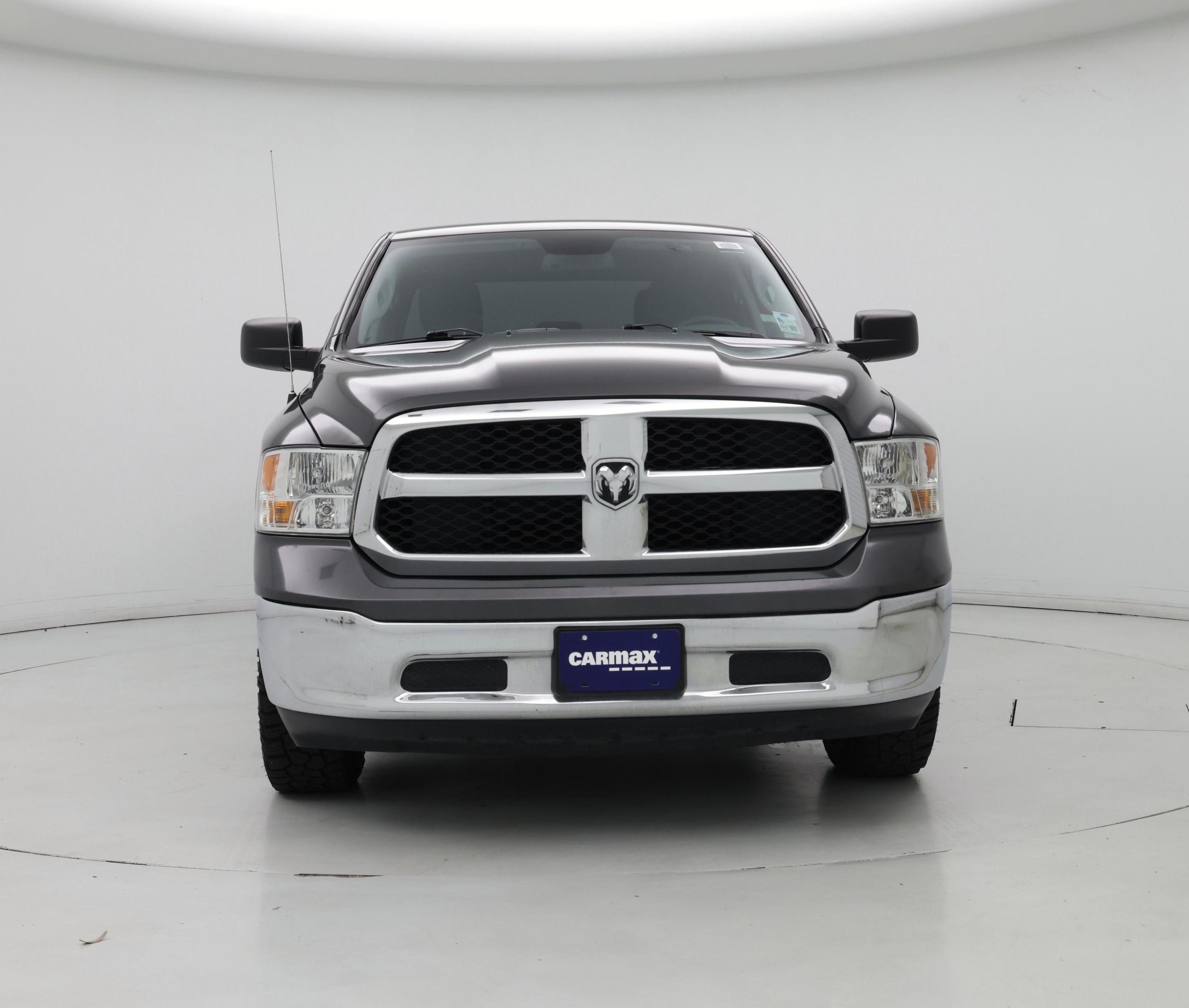 Thumbnail: 2019 RAM 1500 Classic - 5