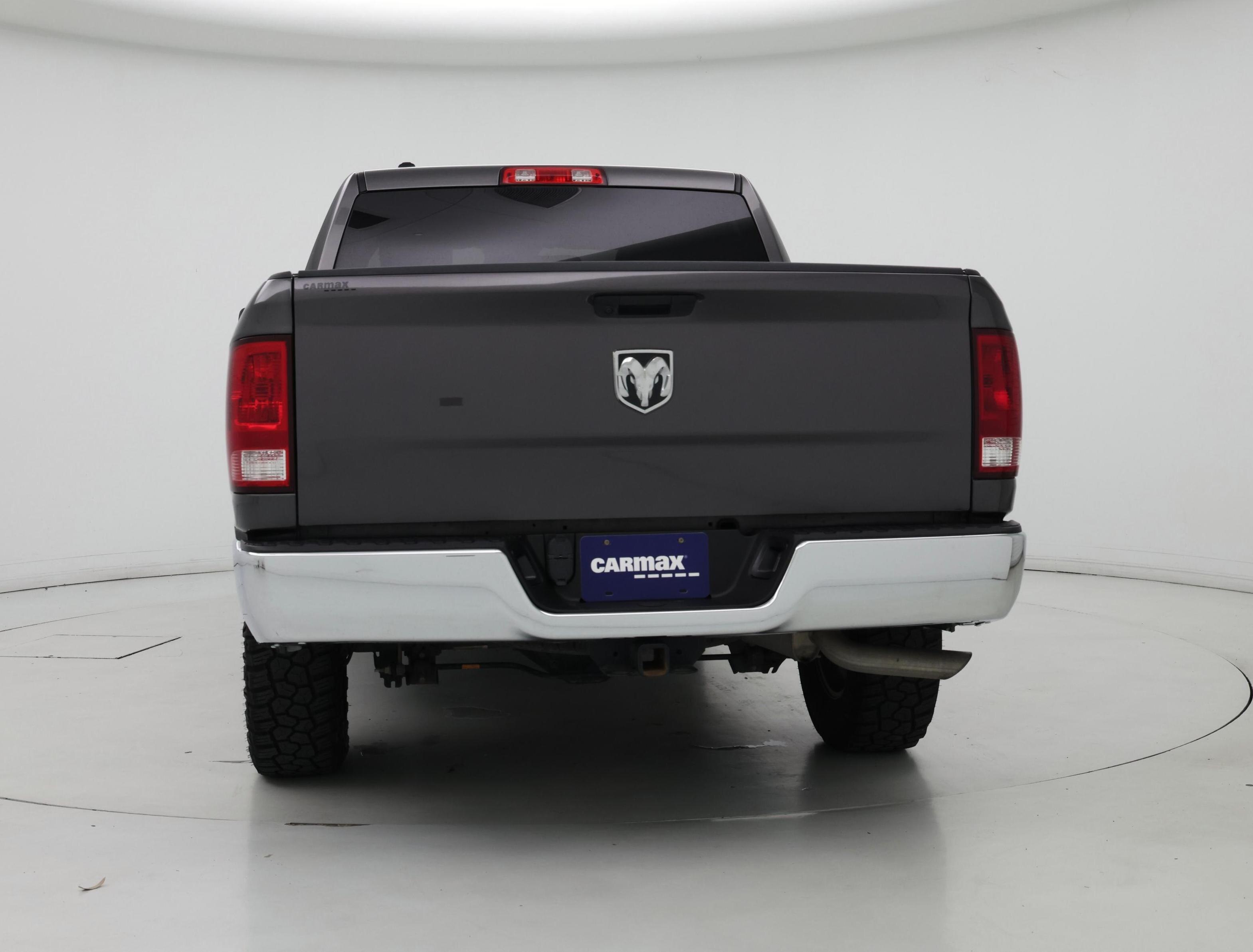 Thumbnail: 2019 RAM 1500 Classic - 6