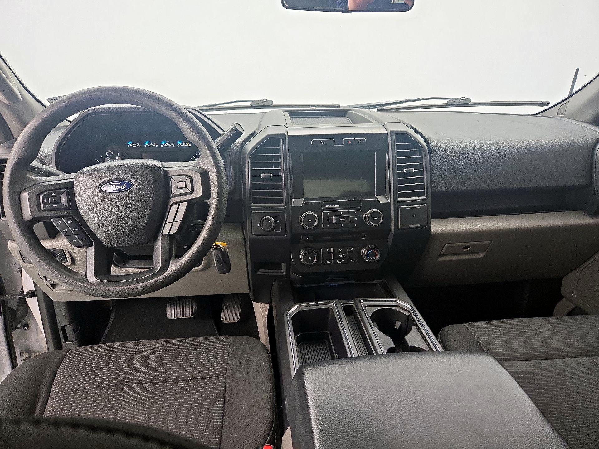 Thumbnail: 2017 Ford F-150 - 9