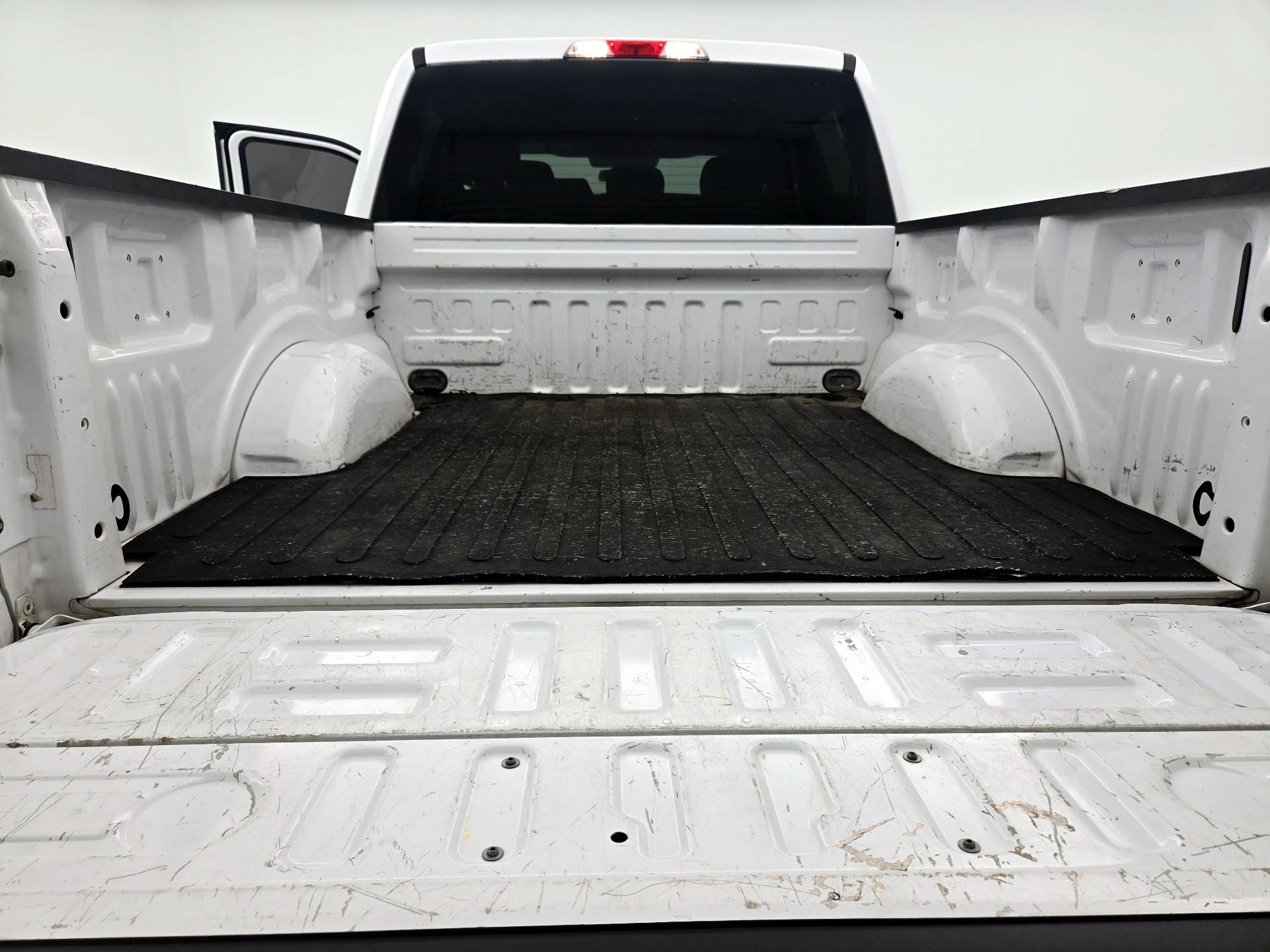 Thumbnail: 2017 Ford F-150 - 20