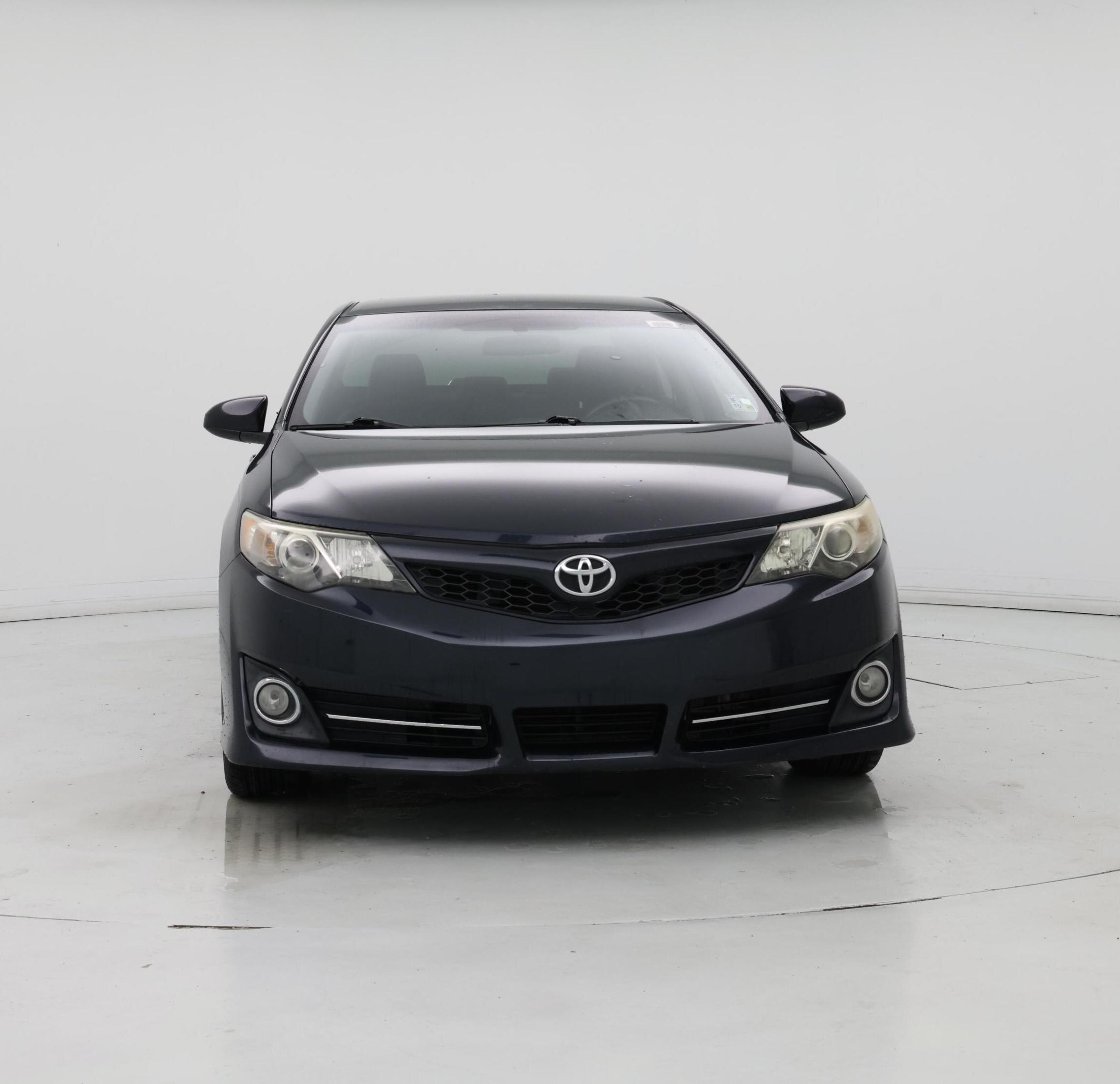Thumbnail: 2014 Toyota Camry - 5