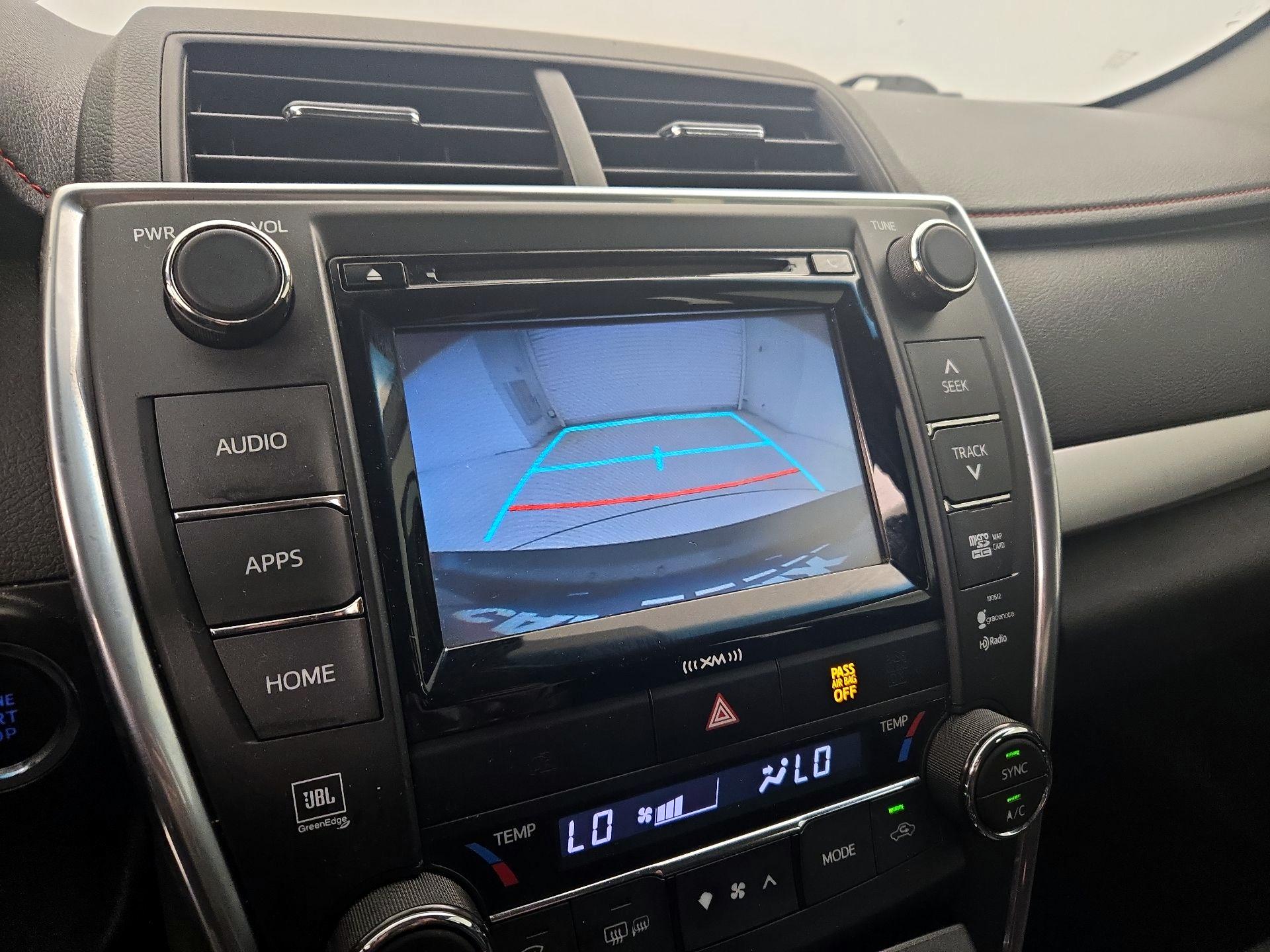 Thumbnail: 2017 Toyota Camry - 14